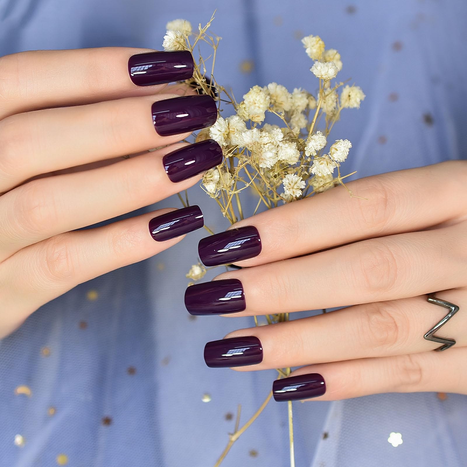 Glossy Finished Dark Grapes Purple Press On False Nails Medium Length Squoval…