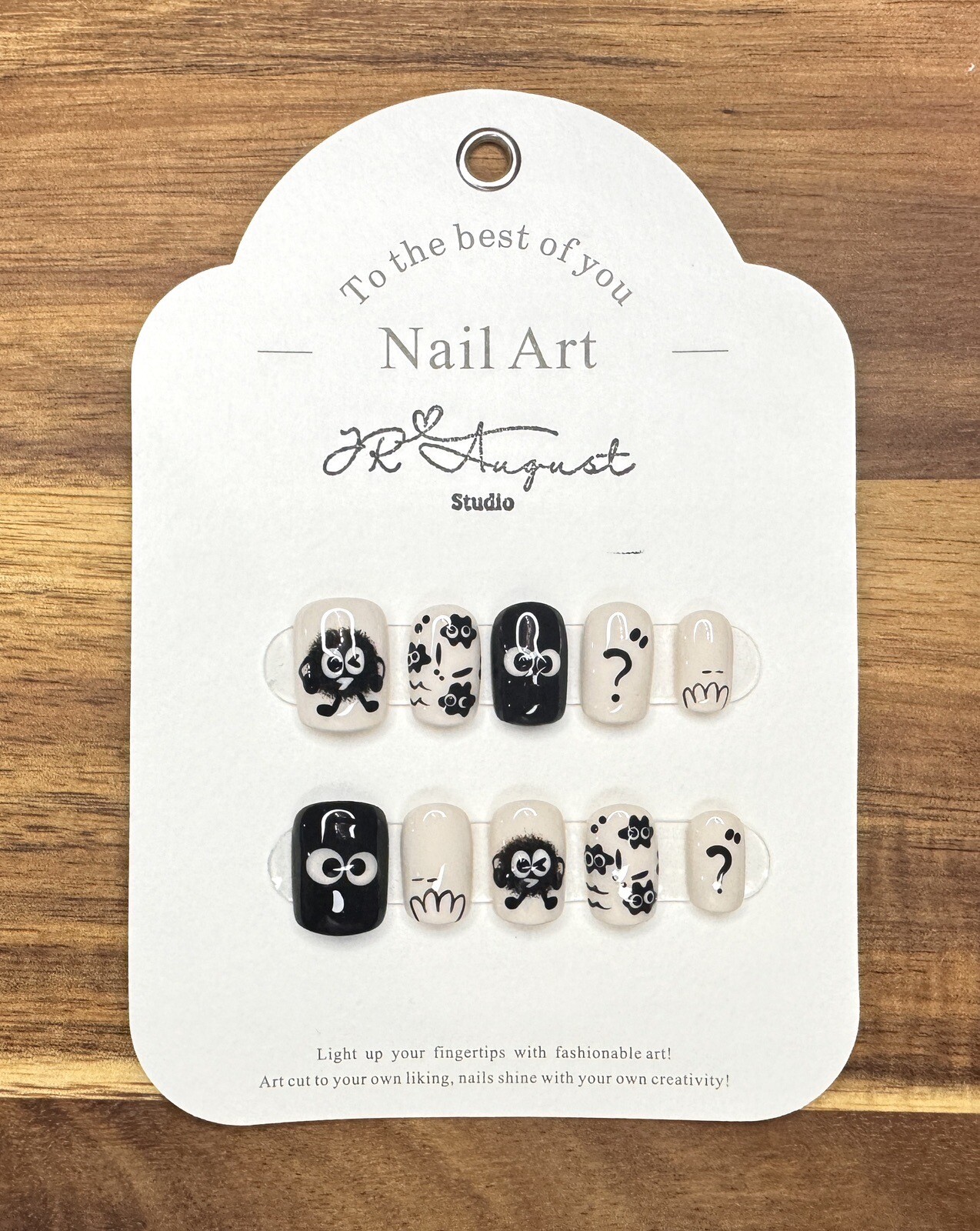 Press on nails Handmade Susuwatari black and white Cute round short XS S M L