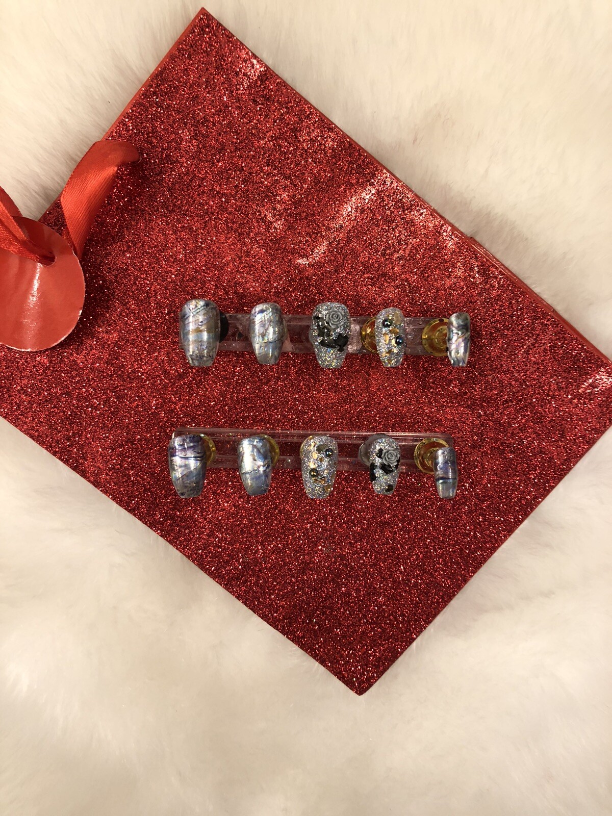 ℤ ℕ𝕒𝕚𝕝𝕤! Gorgeous set of Handcrafted Press On Nails