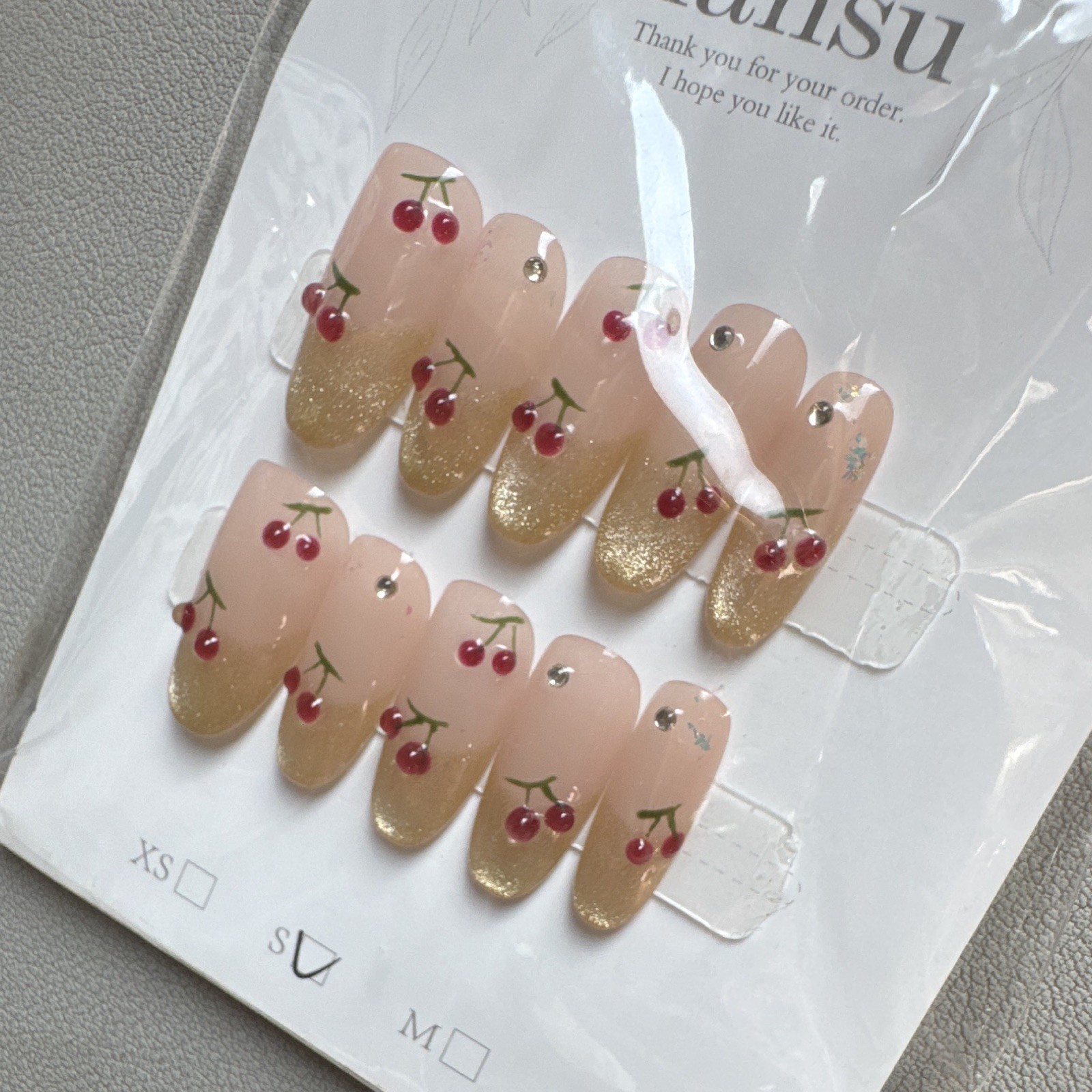 liansu Press-On Nails Medium Almond Beige/Gold Glitter Fruit Theme Full Cover