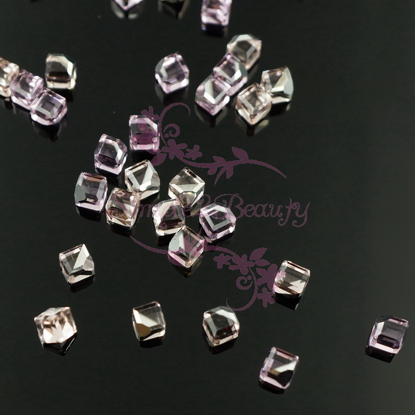 100 Glass Cube Design Rhinestones Flatback 3D Nail Art Jewelry Fingdings Decor