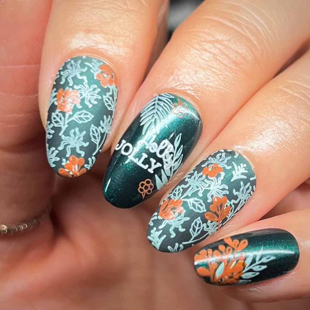 ❄️🎿⛄🏂MANIOLOGY M511 WINTER BOTANICAL NAIL STAMPING PLATE! Make An Offer! 💫