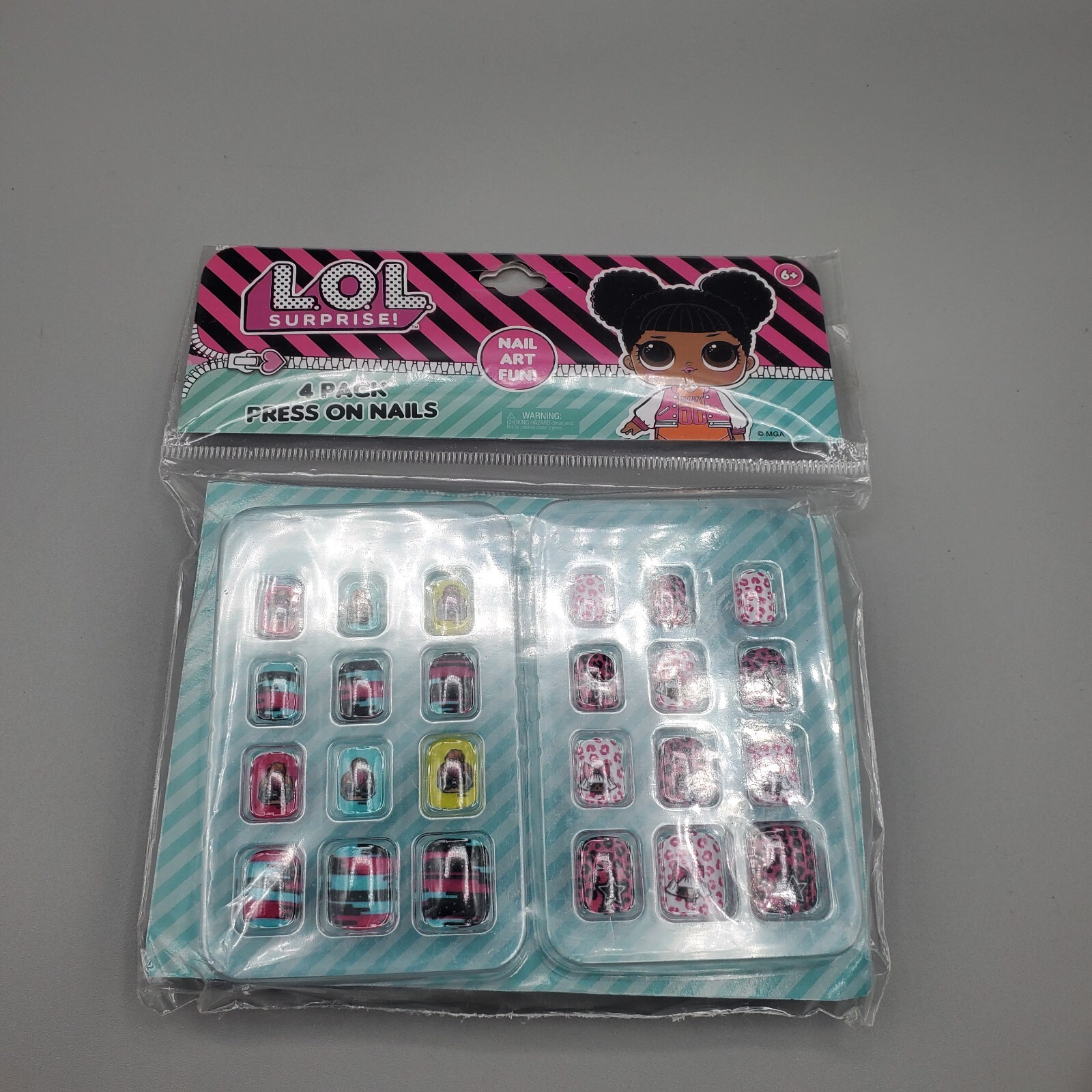 L.O.L. Suprise Nail Art Press On Kids Pink Red 4 Pack