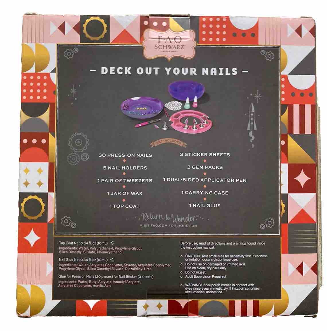 FAO Schwarz Street Chic Nails Custom Studio 8+ NEW