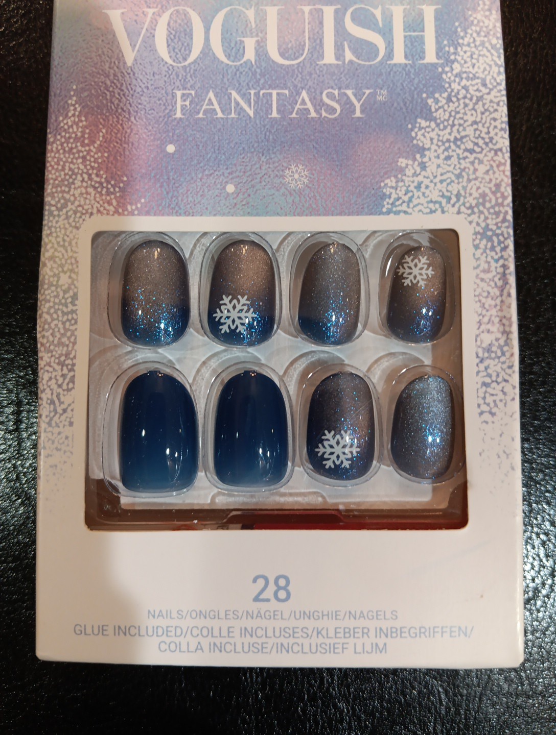 KISS Voguish Fantasy Press on Nails, Merry Clause, Blue, Short Oval, 28 Count