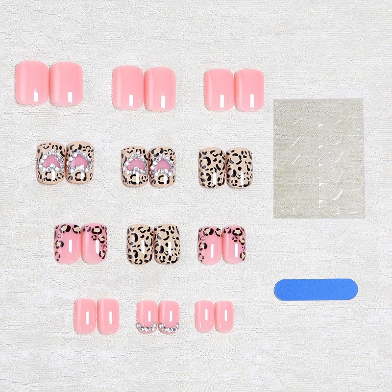 48pcs-Press on Nails Pink Nude Leopard Print Heart Rhinestone Short Square Set