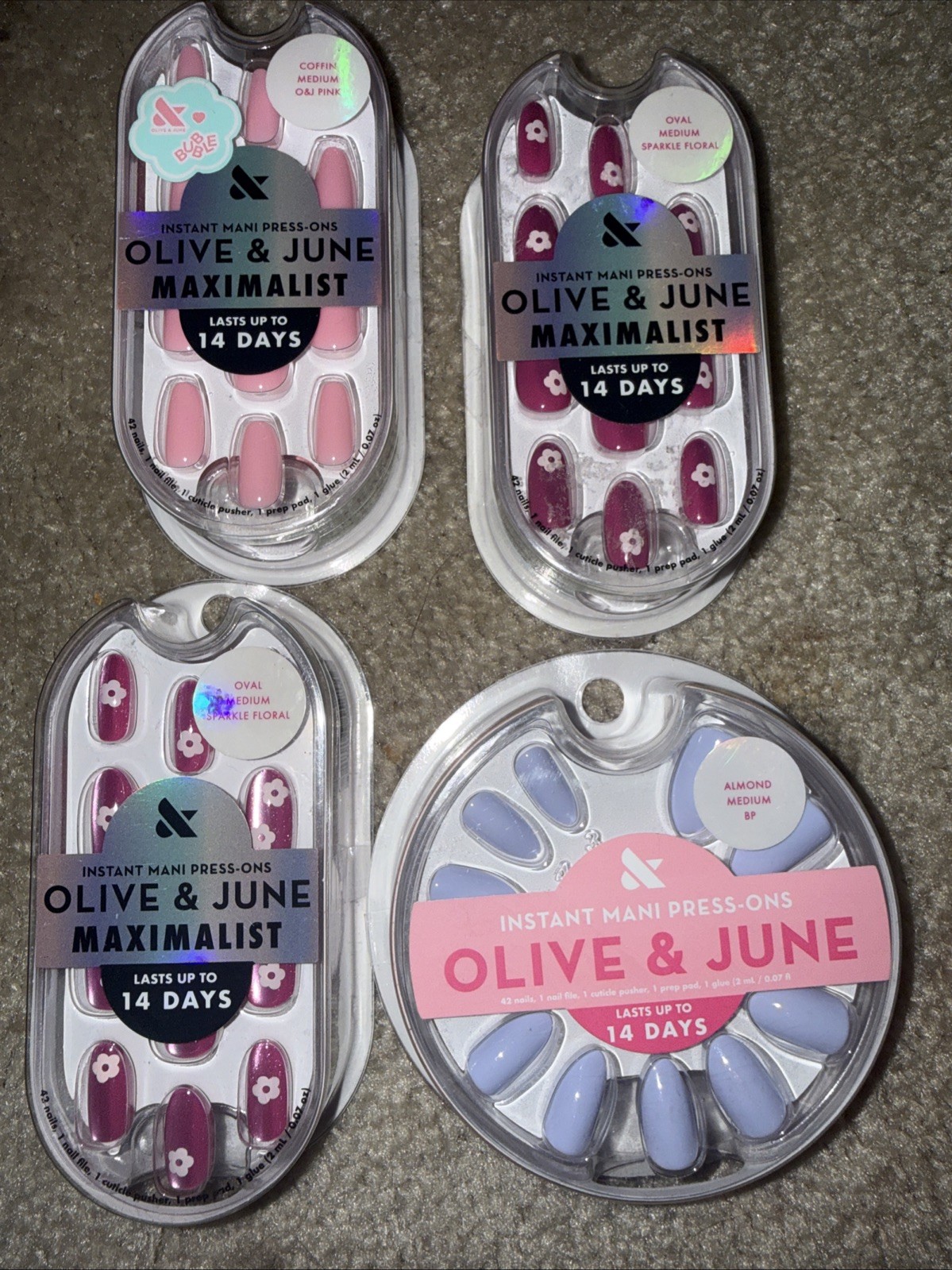 Olive And June Instant Mani Press Ons. Size Medium Lot Of 4