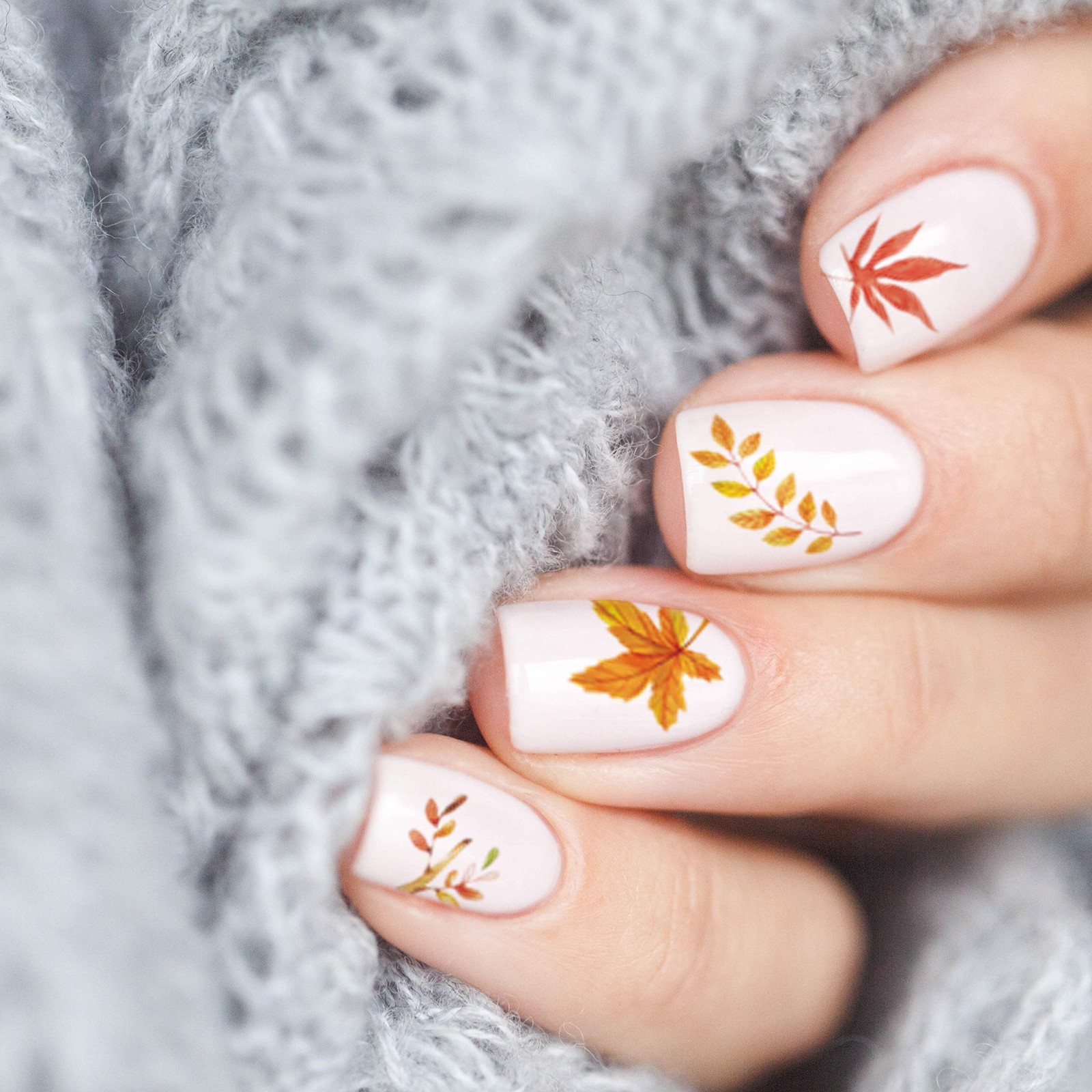 Adurself 1000+ Patterns Autumn Nail Art 12 Count (Pack of 1), Multiple Colors