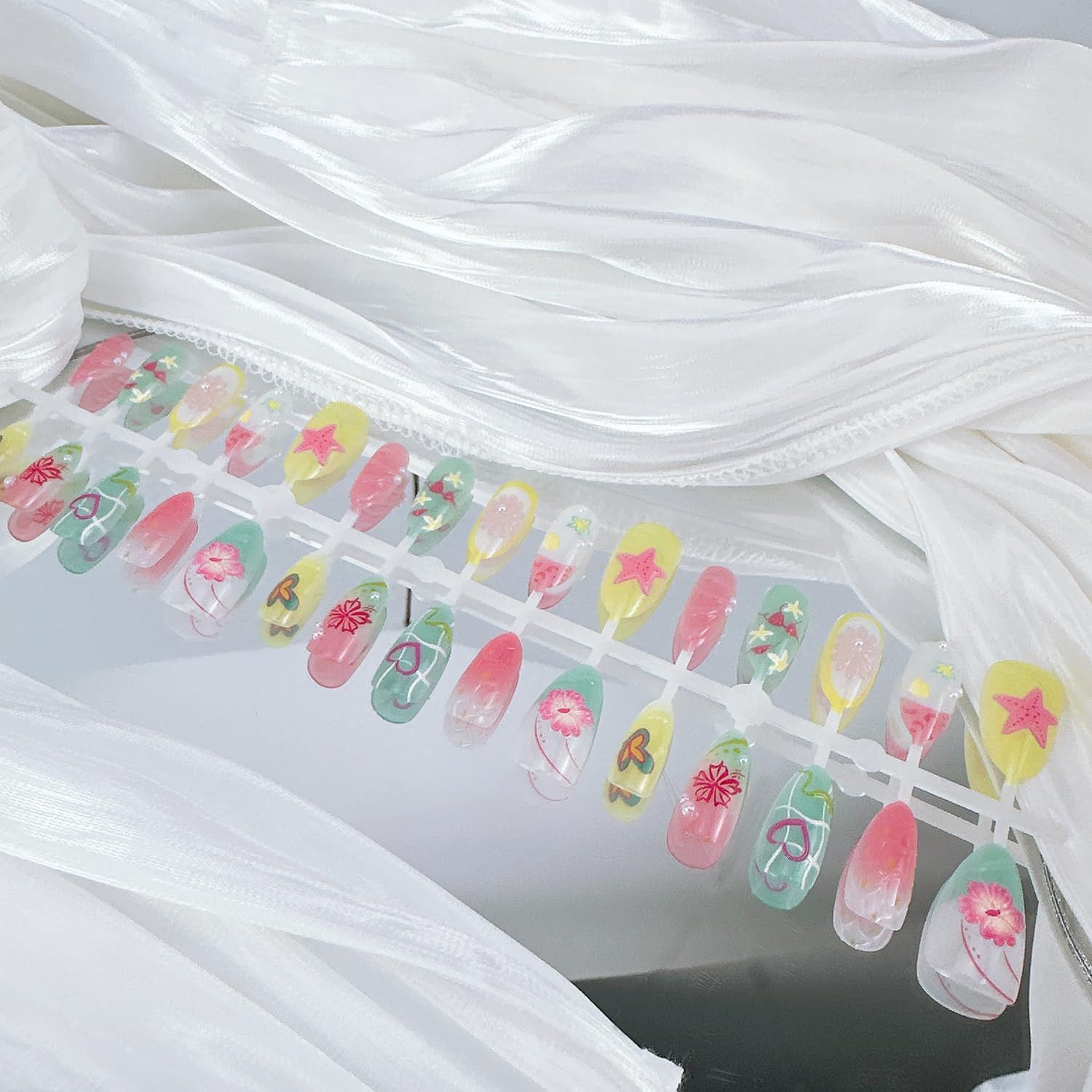 30Pcs Summer Press on Nails Medium Almond Fake Nails with 3D Starfish Designs, 3