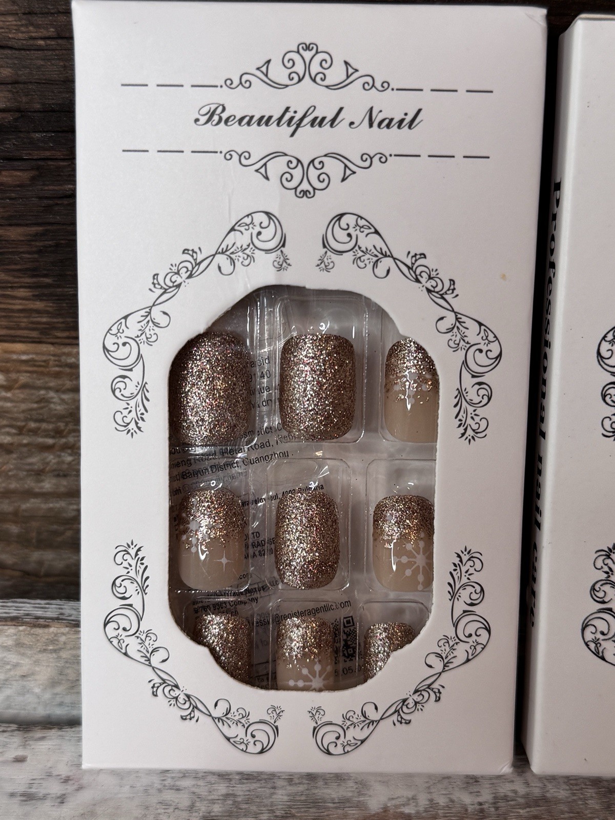 Press-On Nail 2 Sets Champagne Glitter & Milky Snowflake