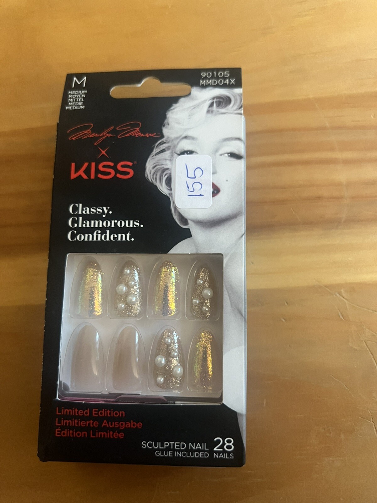 Marilyn Monroe x Kiss 28 Artificial Nails Glue Included Medium 90105