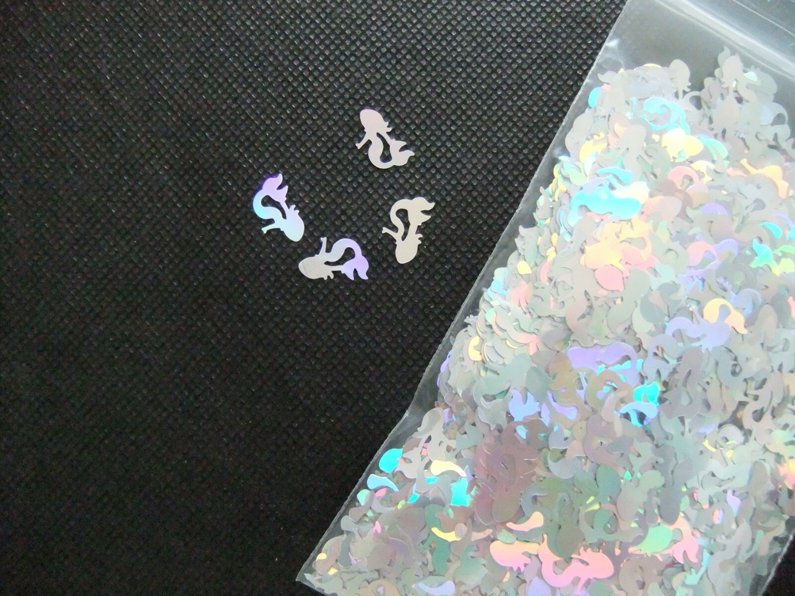 SHAPE GLITTER (U CHOOSE) Hearts, Mickey, Trees, Unicorn, Mermaid, Dolphins, etc