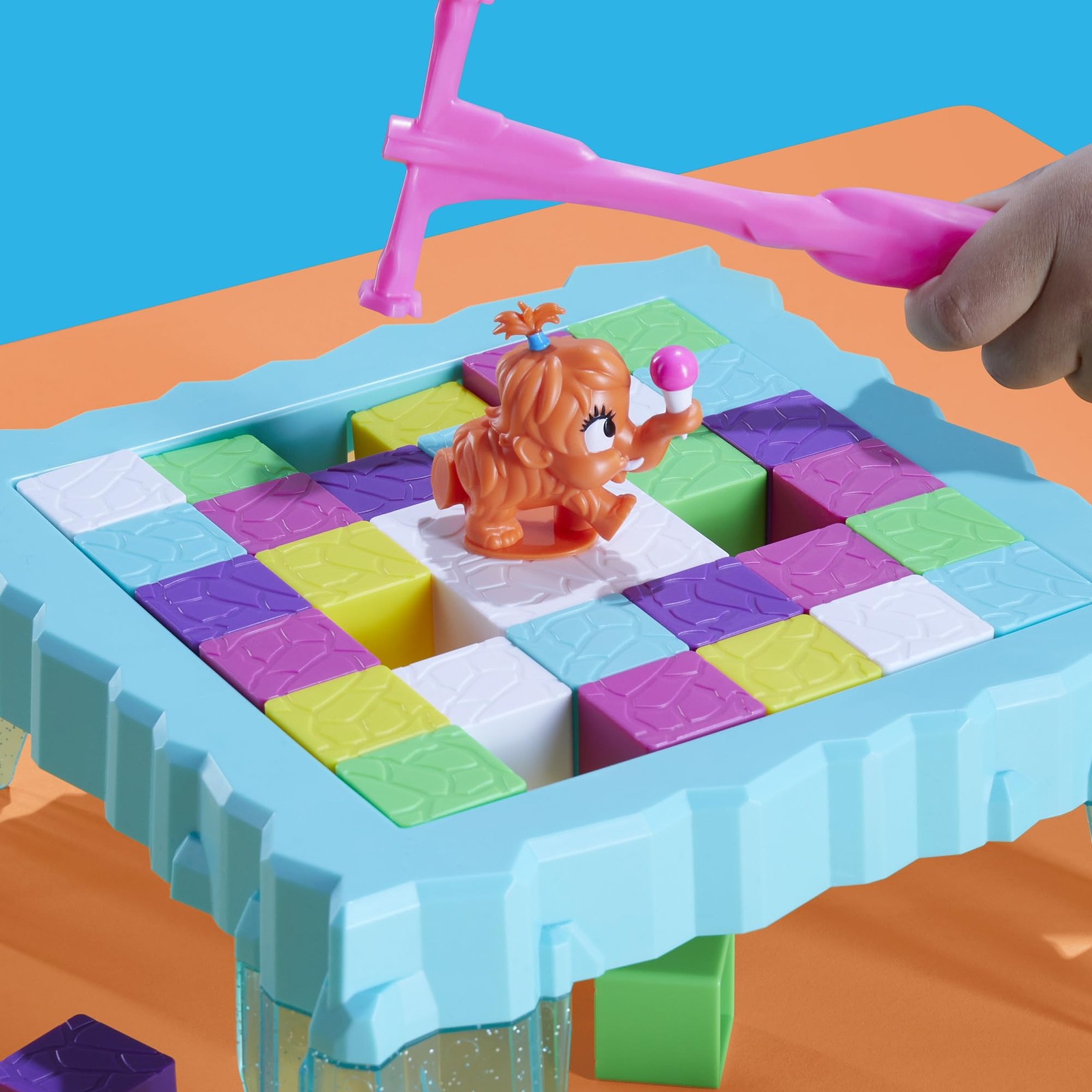 Hasbro Gaming Don’t Break The Ice 53.3 cm x 54.6 x 0.1 cm, Not Applicable