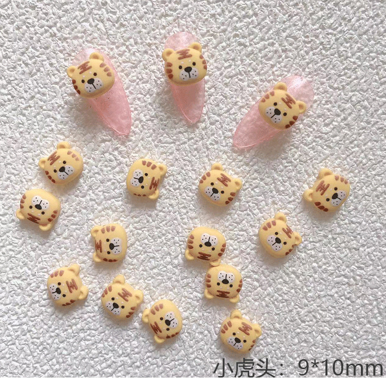 2Pc 3D Cartoon Puppy Bunny Cat Tiger Bear Nail Art Sticker Charm Decoration NS31