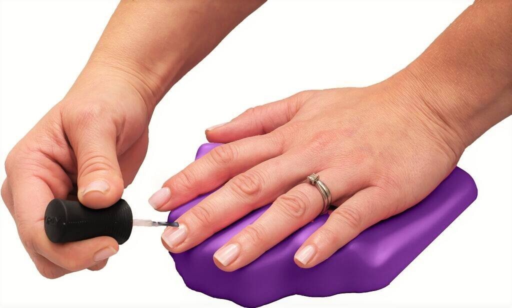 Handirest Manicure Accessory – New – Boxed – Nail Art Tool – Purple Colour
