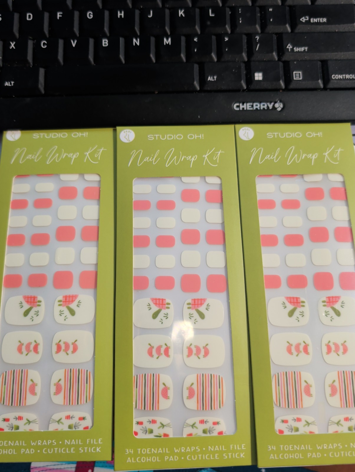 Studio Oh! 102 Nail Wrap Kit Nail File Cuticle Stick Pink Polish Substitute X3