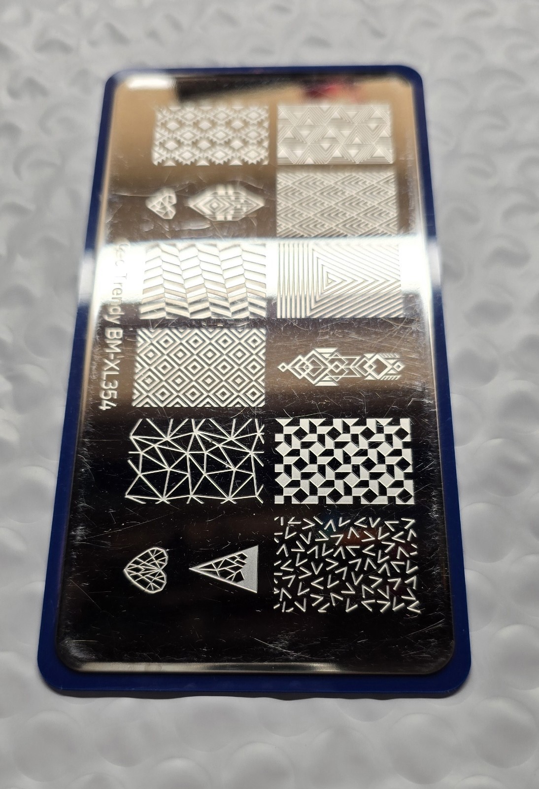 Bundle Monster Maniology Geo Trendy shapes BM-XL354 nail art stamping plate HTF
