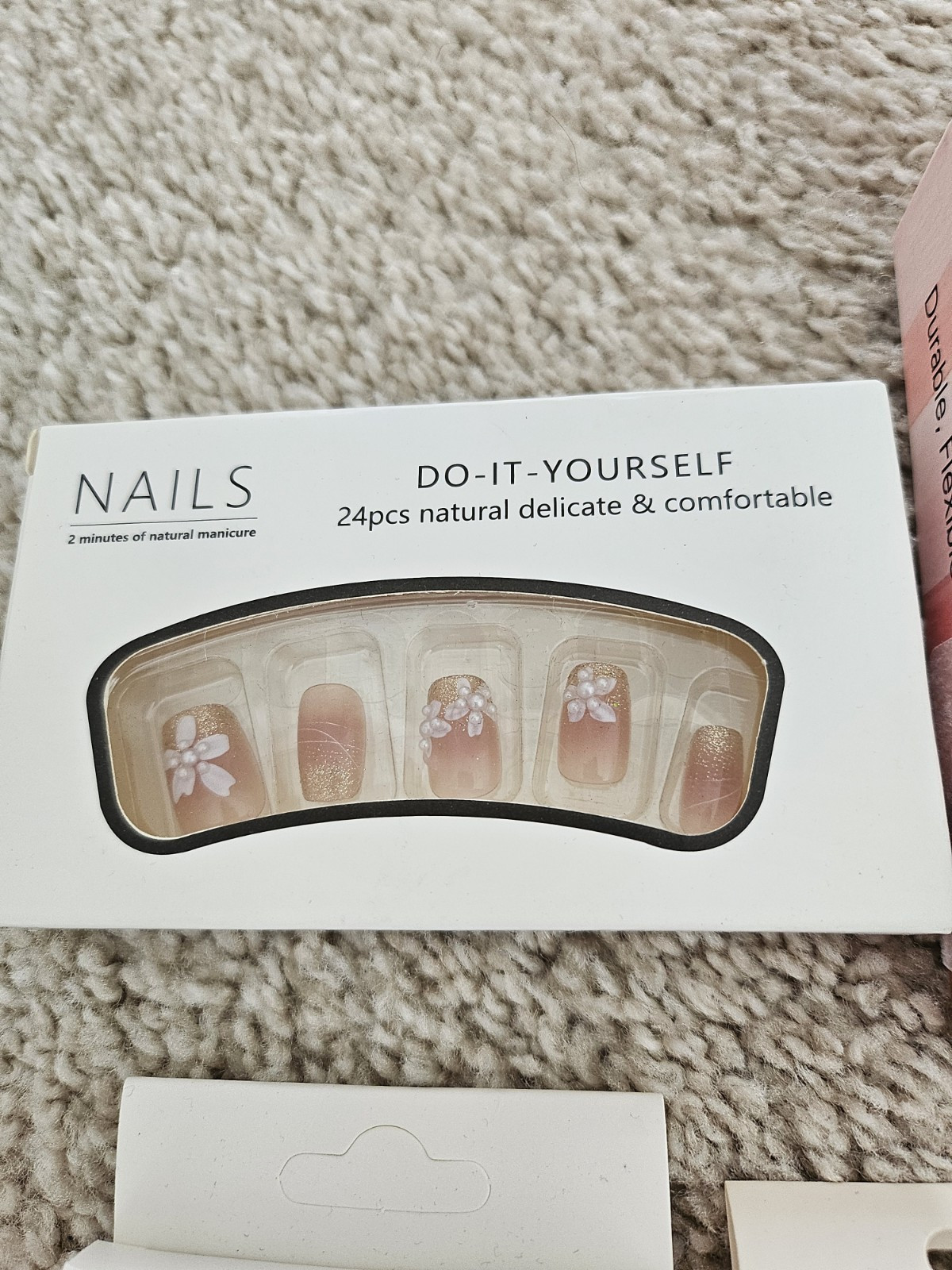 Lot Of 22 False Nail Sets (21 hands, 1 toes)