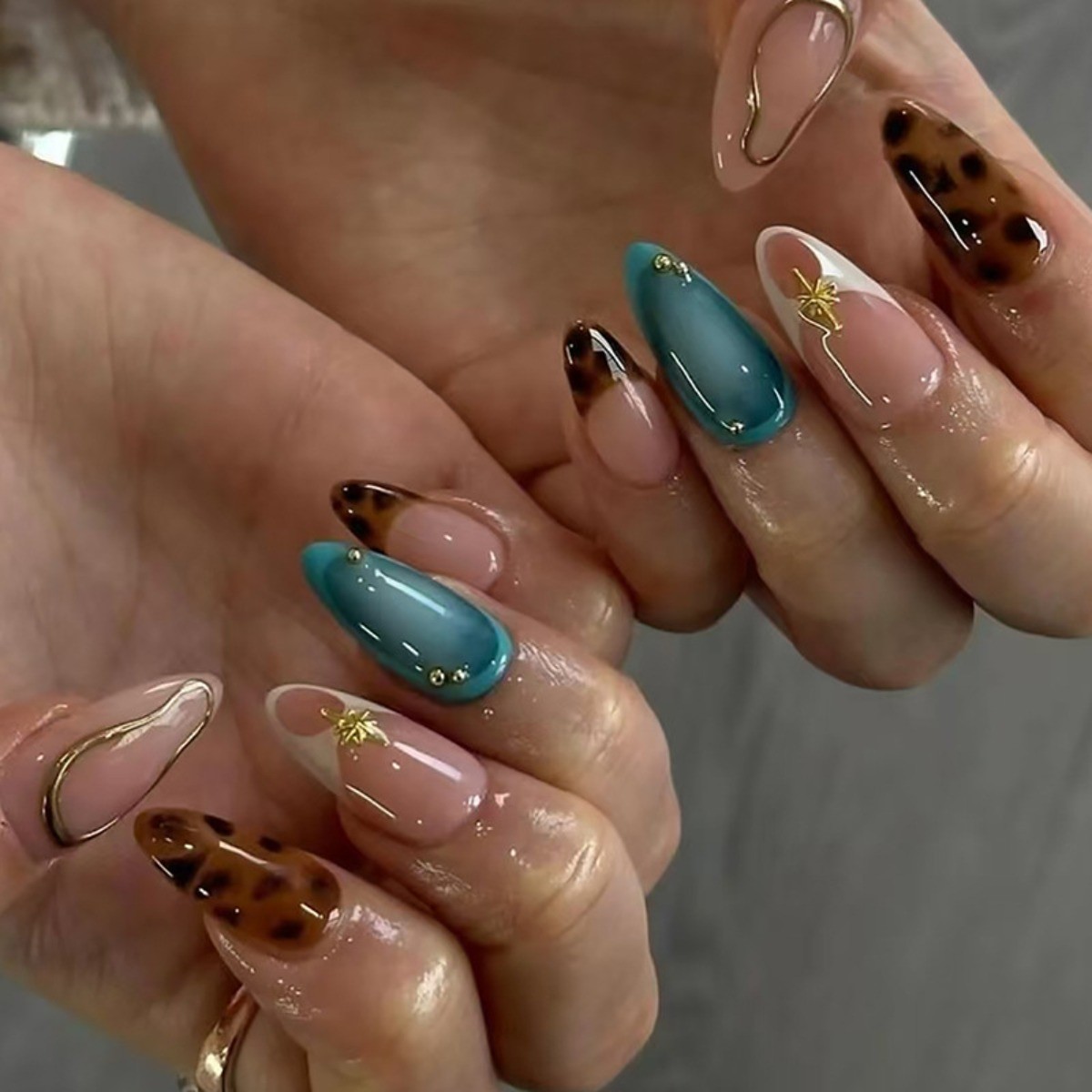 30Pcs-Long Almond Teal Solid Amber Leopard Print Nude Base Star Press on Nails