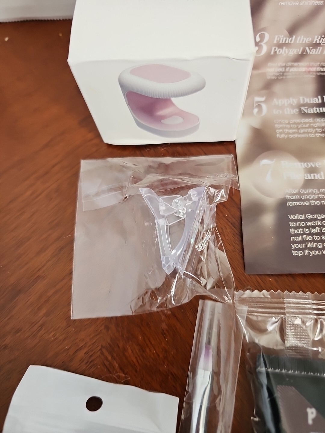 Brand New 10 Piece Paddie Acrylic Nail Set W/Polish, Nails,Adhesive,Lamp