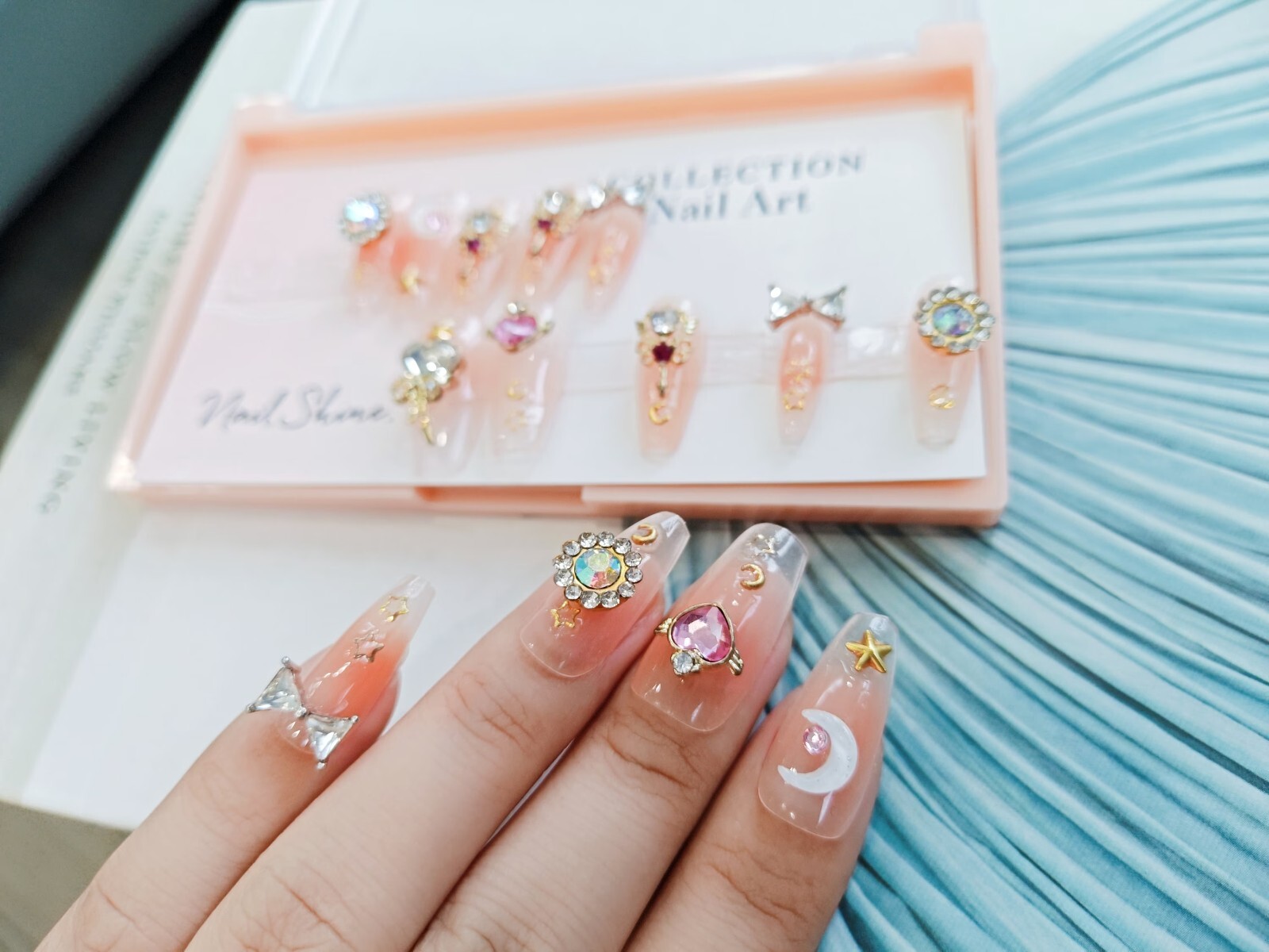 15Pcs Blushing Petal Nail Art by Handmade