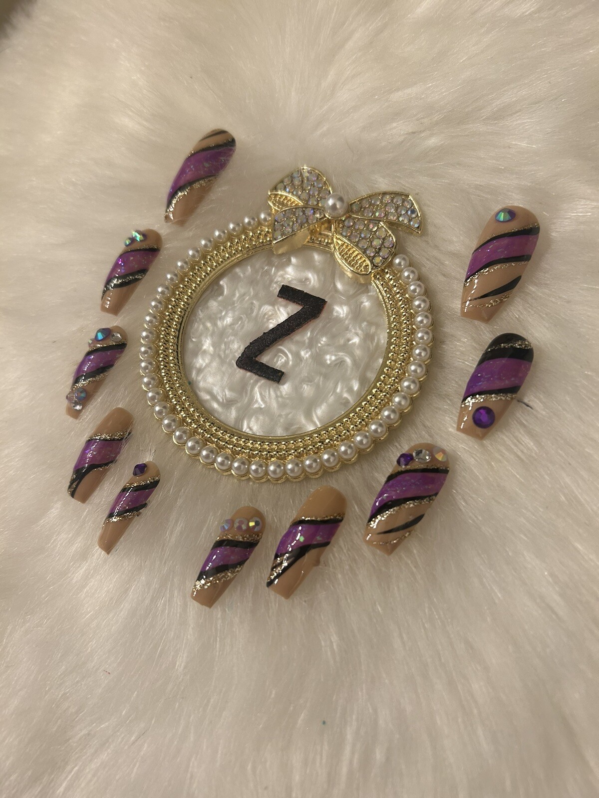 Z NAILZ! Gorgeous Set Of M Long Coffin Nude Press On Nails With Swirls And Bling