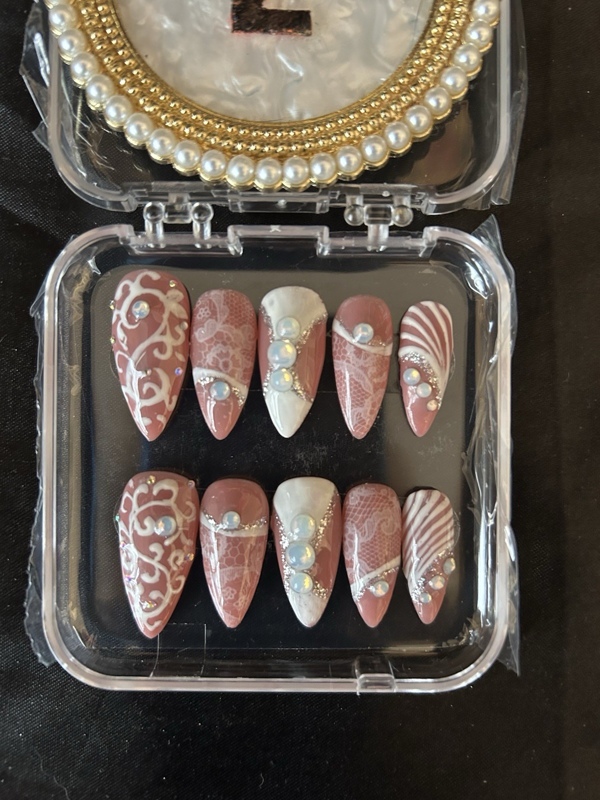 Z NAILZ! Handmade M Stiletto Wedding Press On Nails.