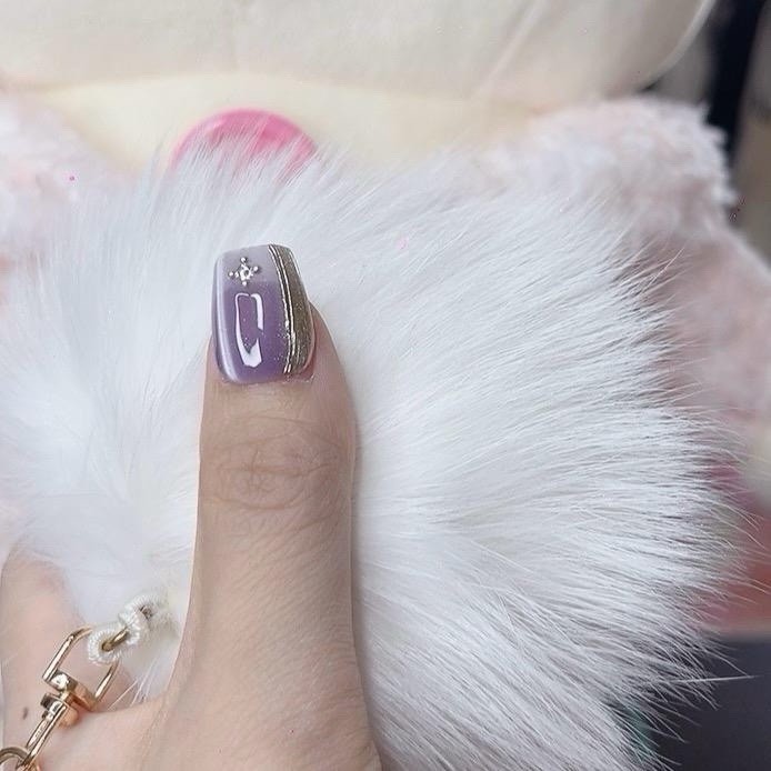 Tipora Press on Nails Square Nails Purple Color with Cat-Eye Design 109