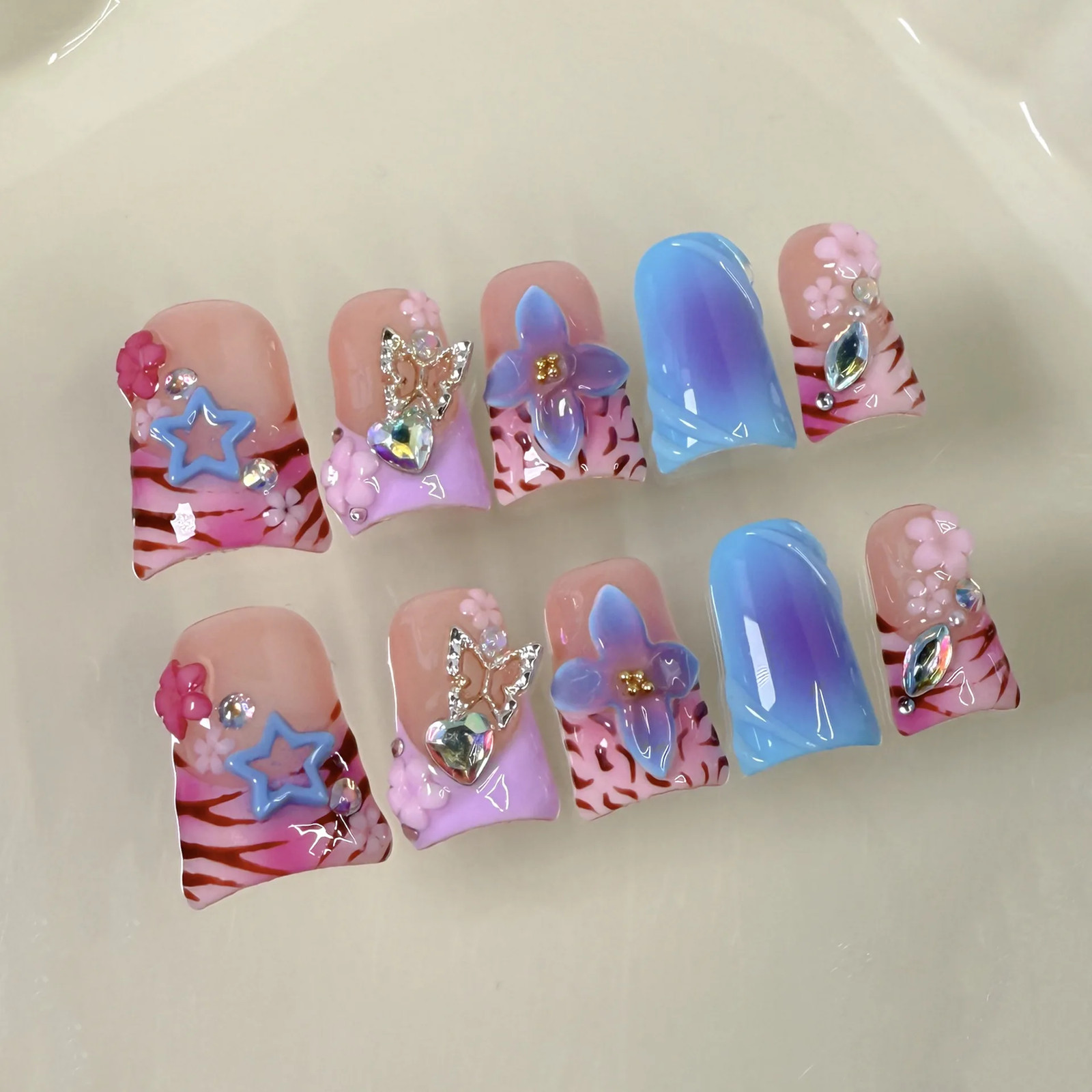 10pcs Handmade Press on Nails Art Simple White French Short Fake Nail Wearable