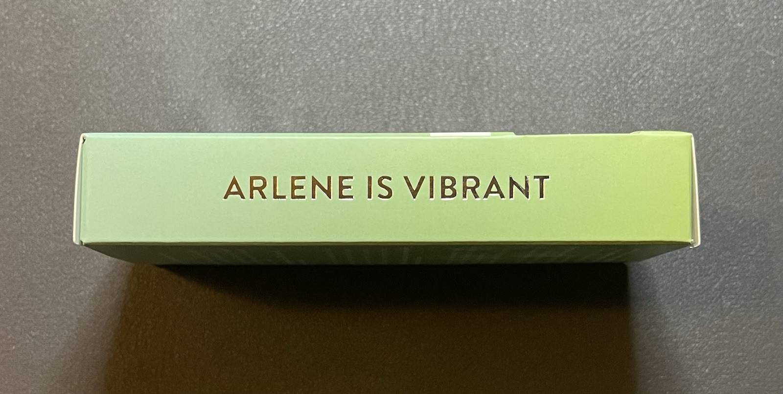 Red Aspen Press On Nails, Medium Coffin, Arlene Is Vibrant