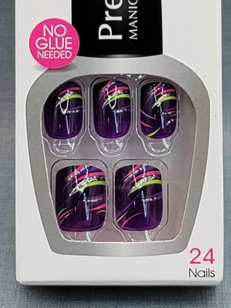 KISS Press-On Manicure Nails Short Length – Tabloid Buzz Purple 58713 DPMM02