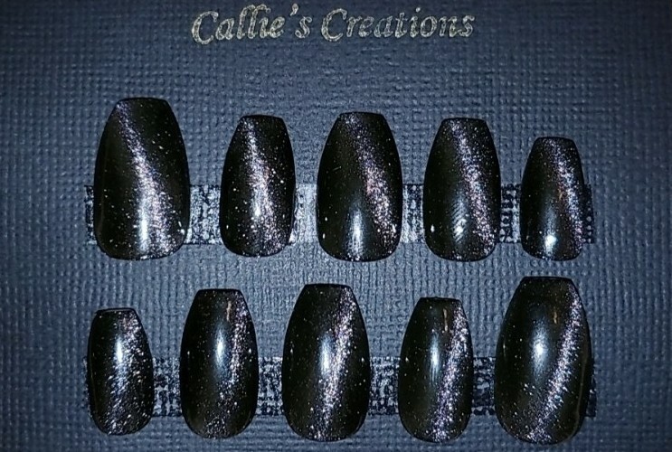 Black Metallic Cat Eye Coffin Gel Nails Handpainted
