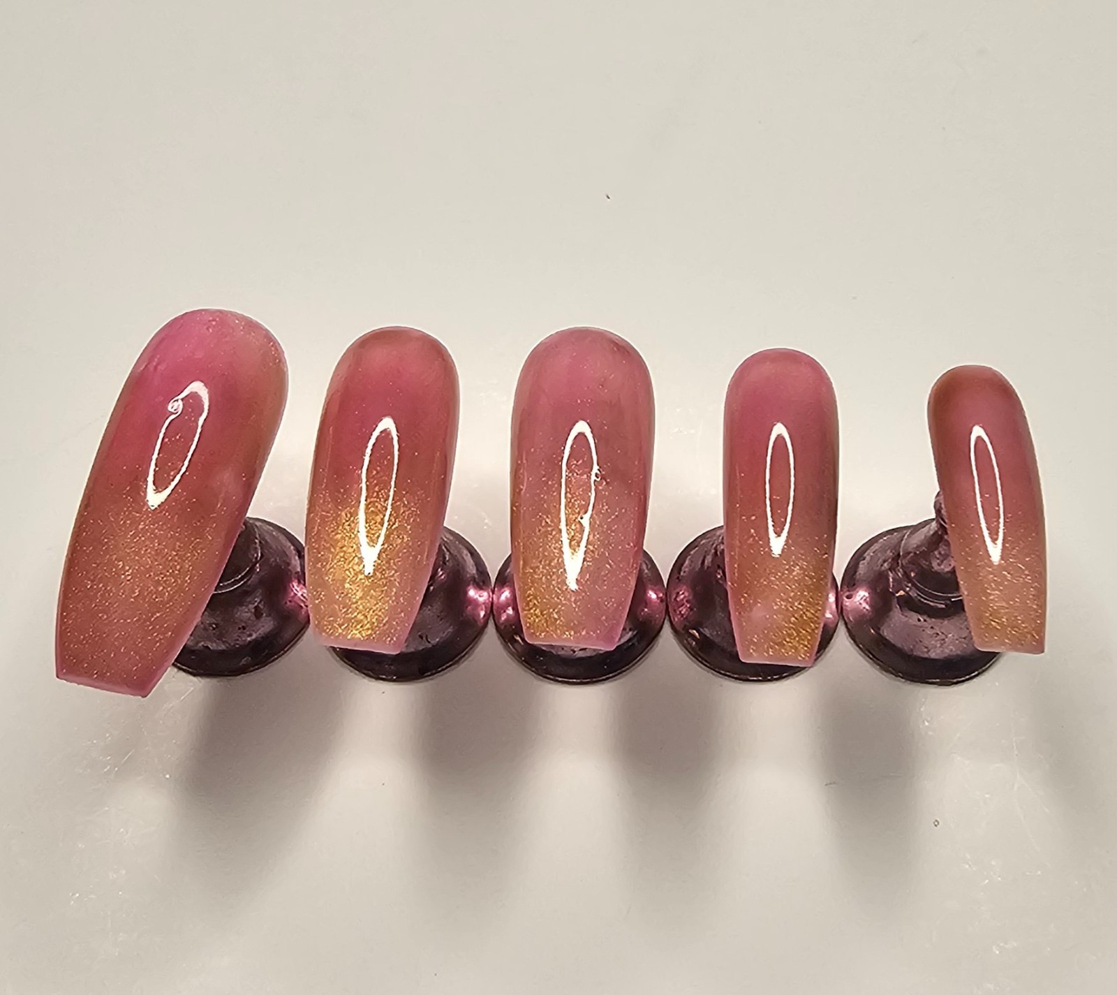Press-On Nail Set #89: Shimmering Pink