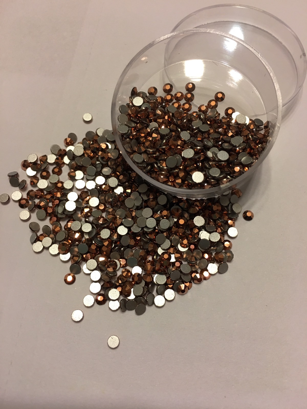 diamond cristales para uñas varios tamaños y colores 1440pz en cada contenedo