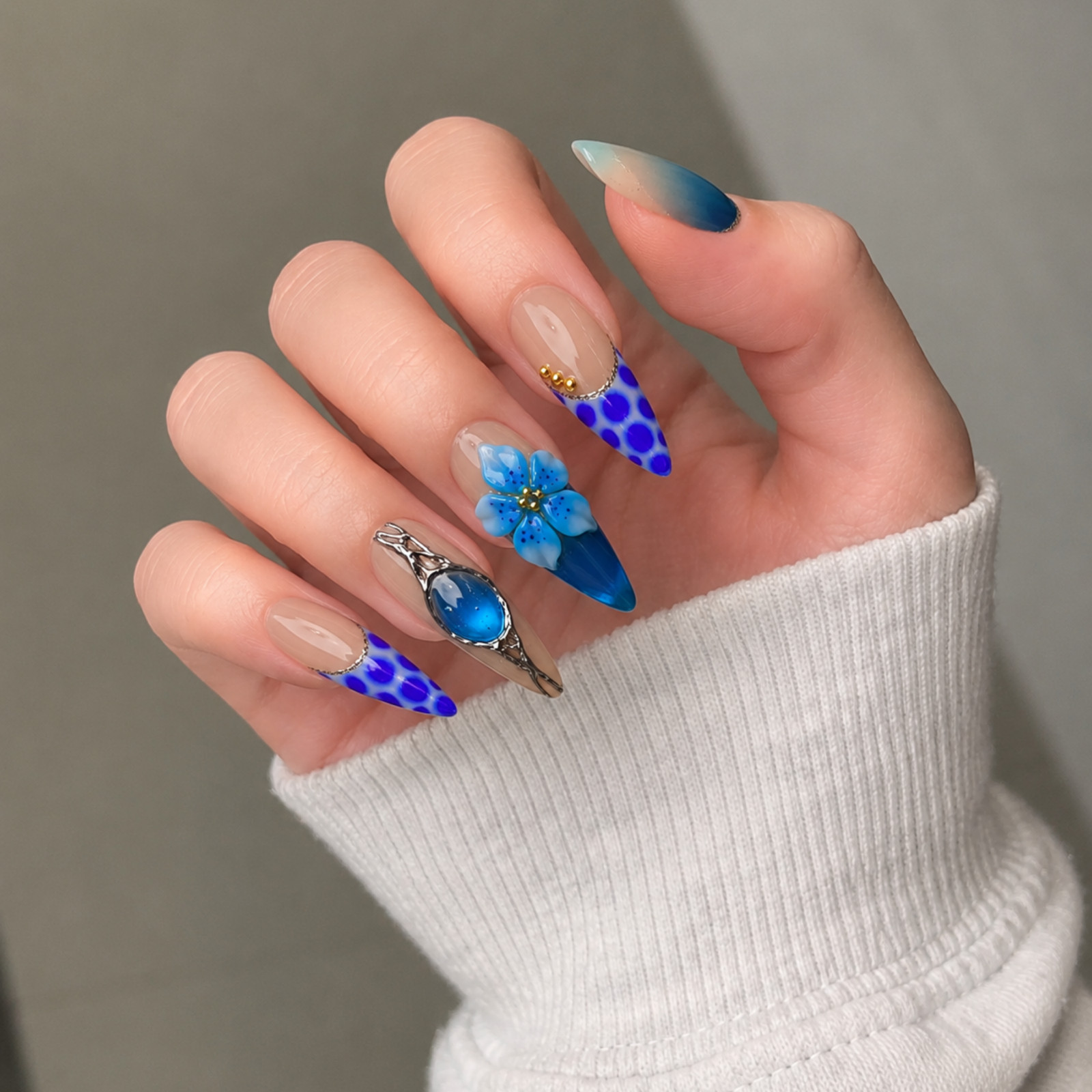 Handmade Blue Floral Press On Nails 3D Gem Nude Ombre Set