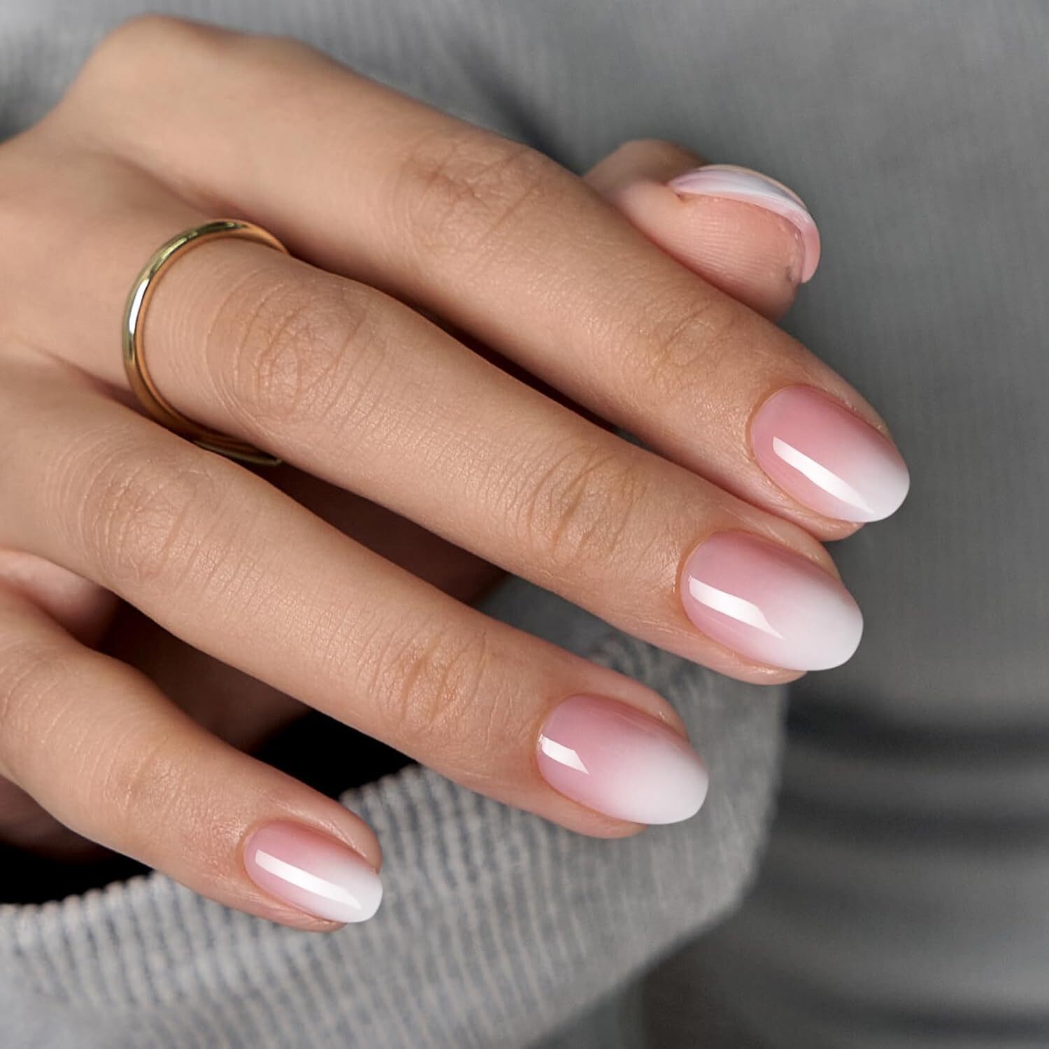 Short Almond White Press On Nails Soft Gel Reusable Glue on Nails 16 Sizes Kit