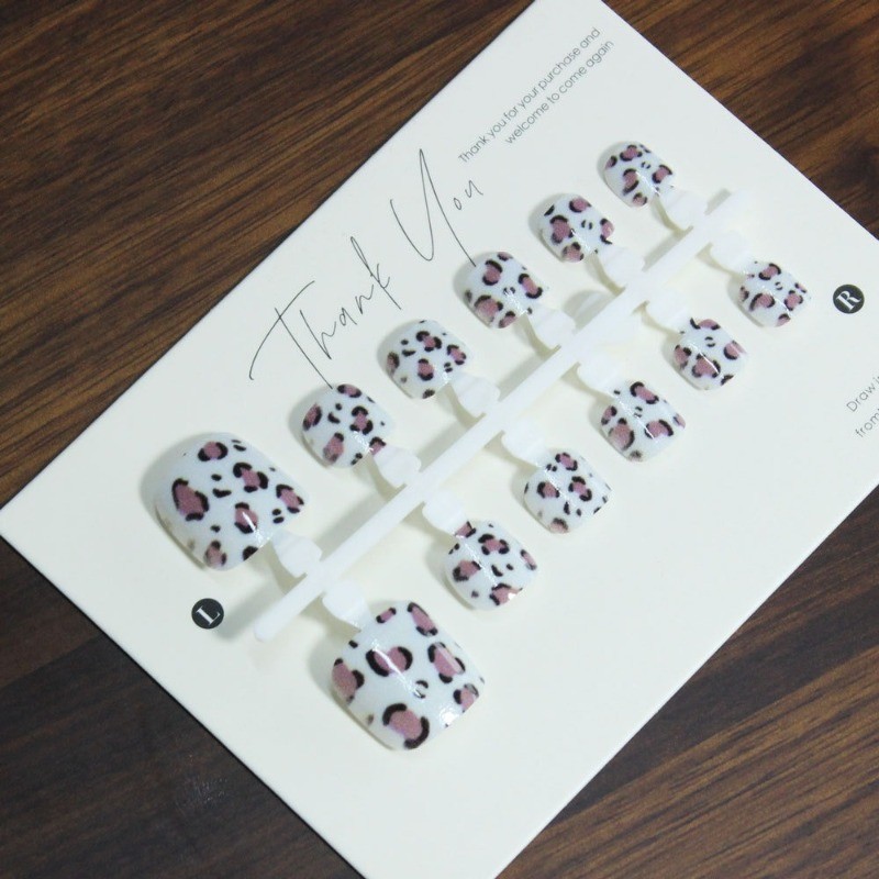 72pcs-Trendy Neutral Leopard Toe Press on Nails, Short Square Acrylic Nails