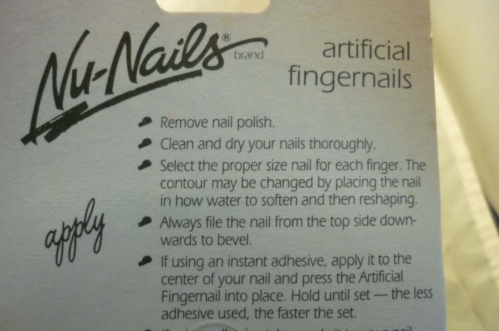 NU NAILS ARTIFICIAL FINGERNAILS GLUE-ON 20 PC. PACK USA NOS SIZE MED. 1992 VTG.