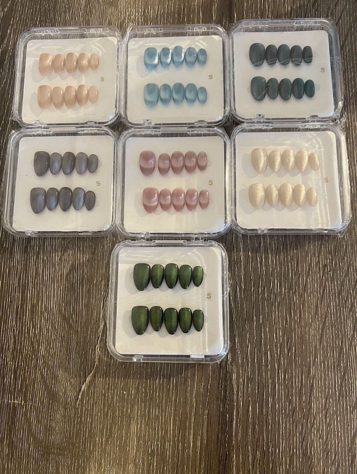 Reusable Glossy Press-On Nails – Salon Look, Easy Apply, Multiple Colors