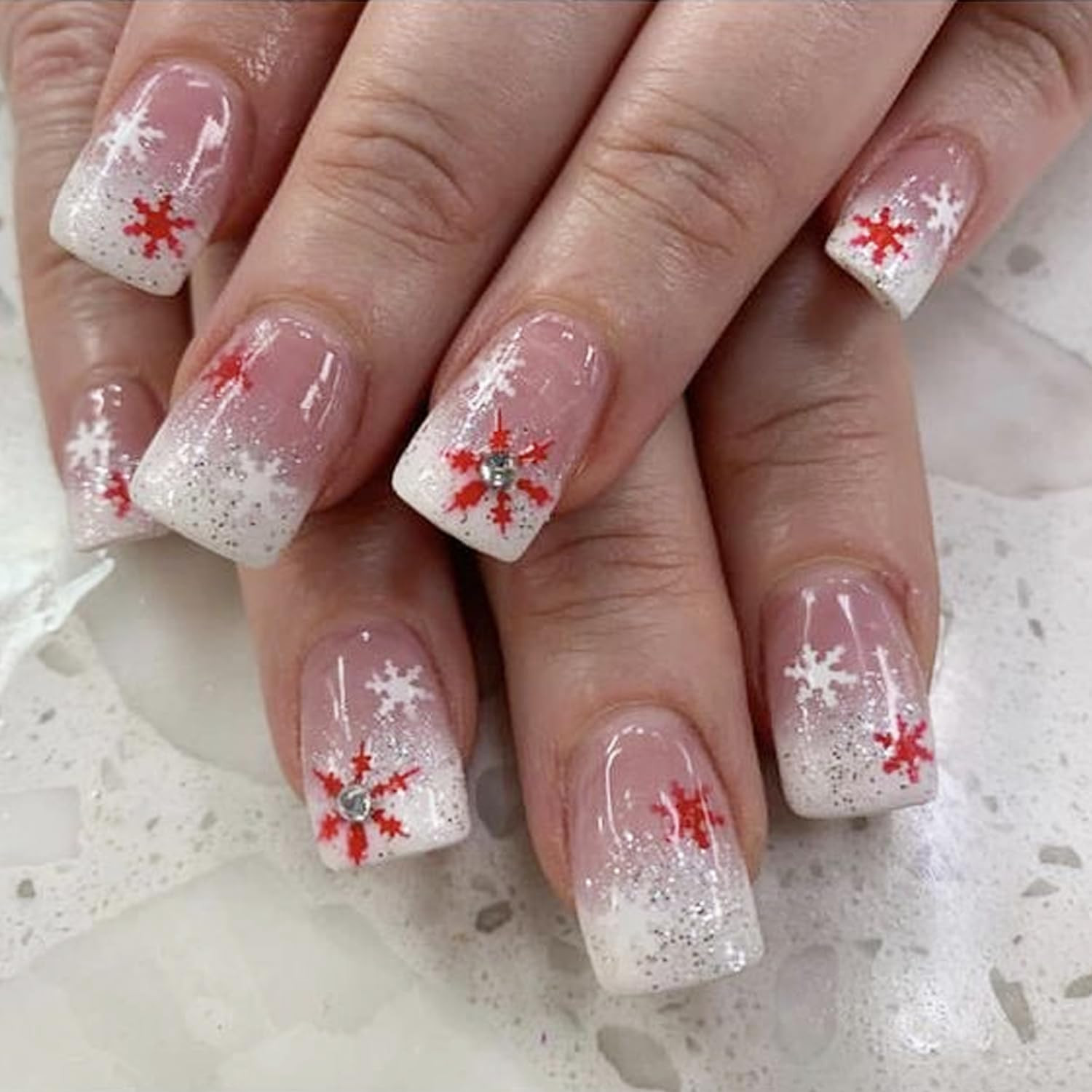 24Pcs Christmas Press on Nails Short Square Fake Nails Red White Snowflake Rhine