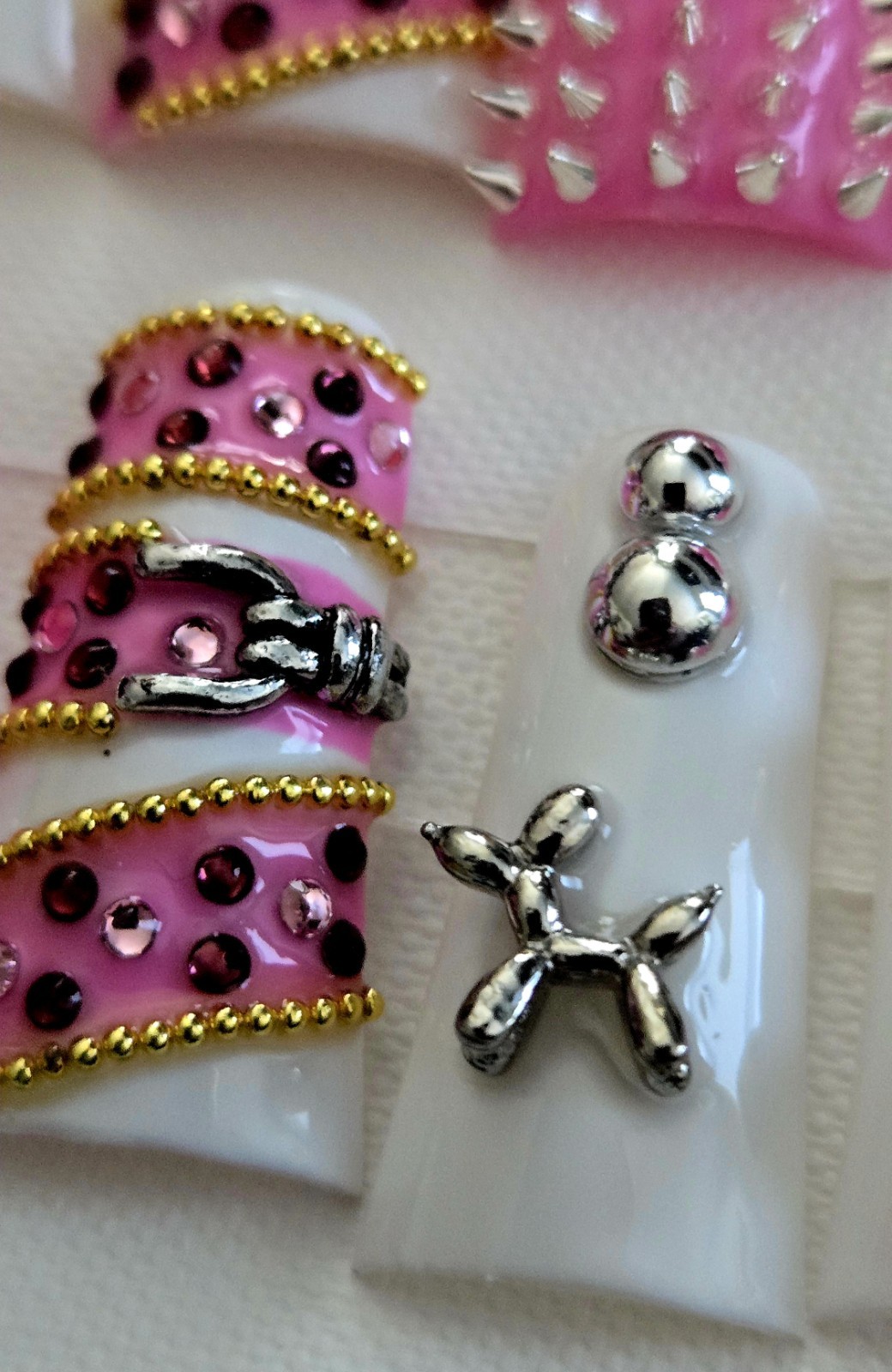 Junk Nails 3D Press On Large Duck Nails Pink Silver Studs Rhinestone Dog Balloon