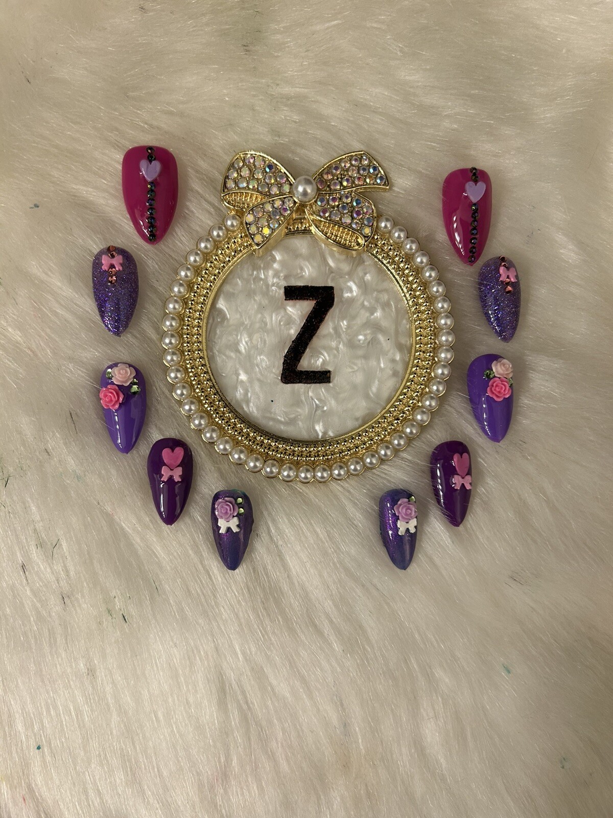 Z NAILZ! Handmade Set Of Shades Of Purple M Almond Press On Nails With Bling