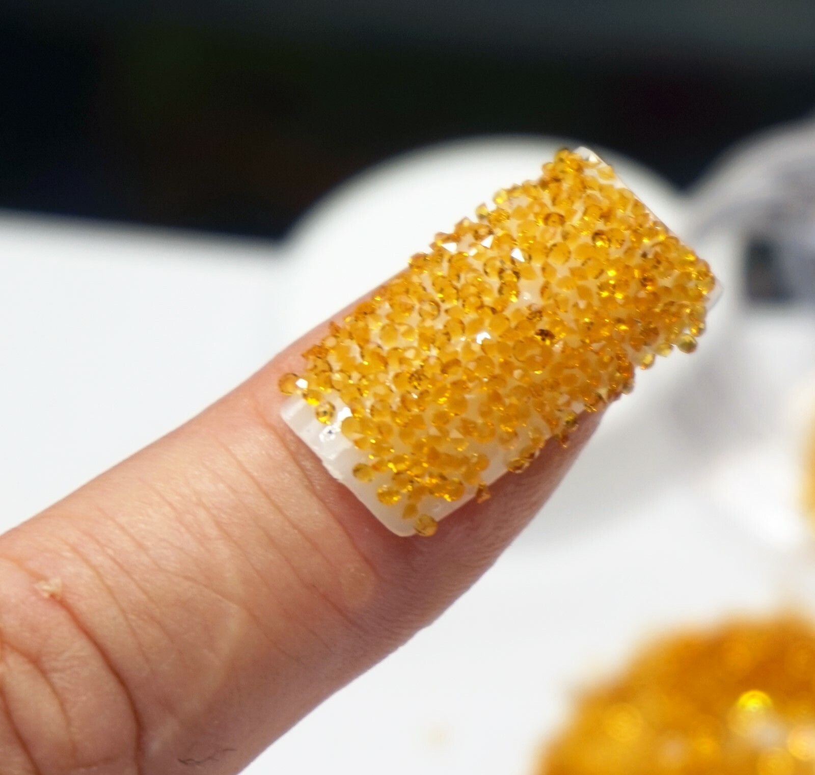 PREMIUM GOLD CRYSTALS FOR NAILS 1000 Pixiecrystals 3D Nail Art Small Gift