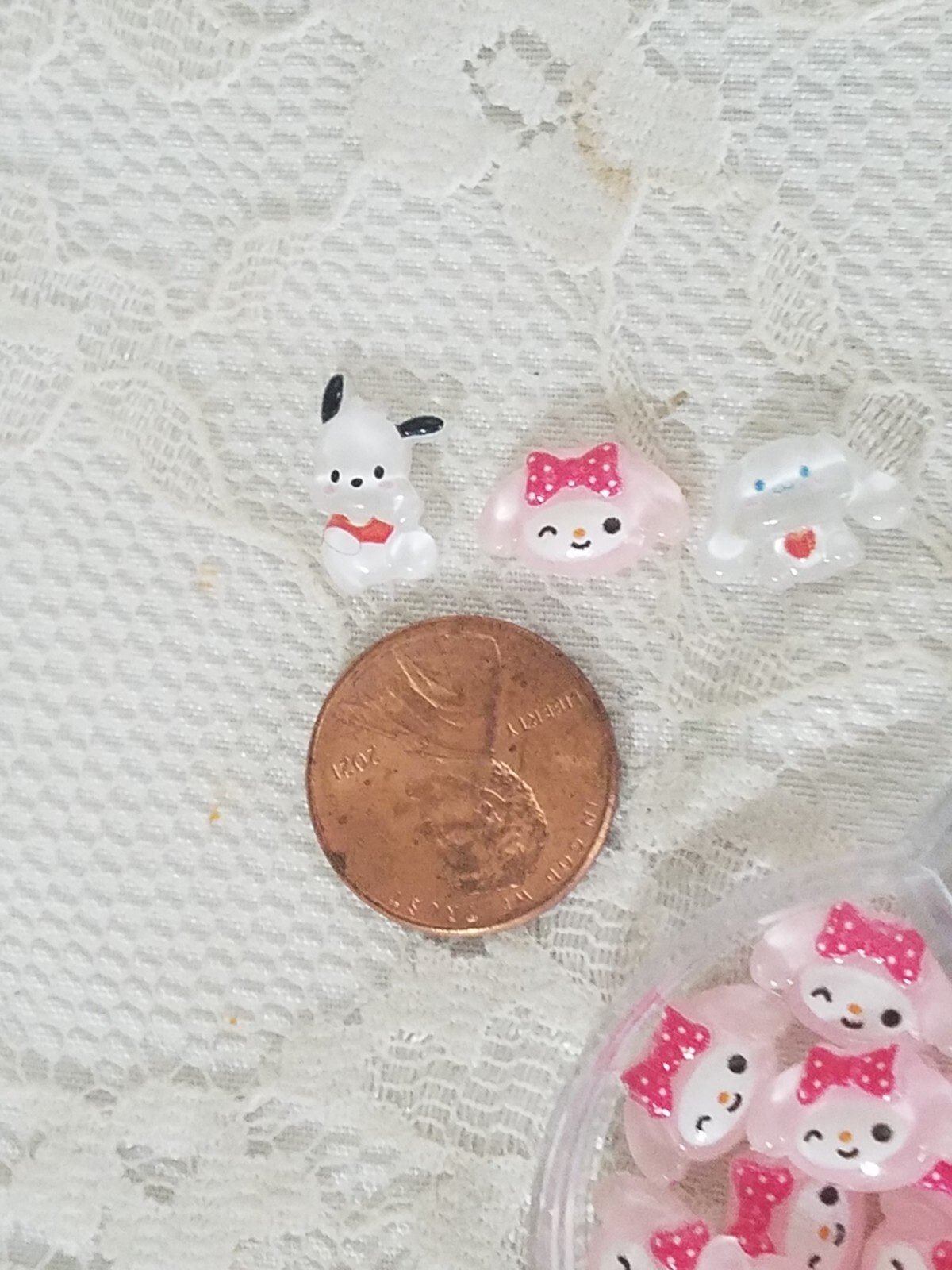 70 HELLO KITTY Kawaii 3D Nail Accents Friend Charms Decorations 7 Designs Case