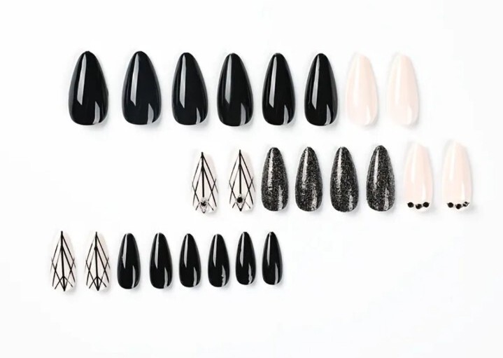 *Brand New* Black White Diamond Glitter Press On Fake Nails – Reusable!
