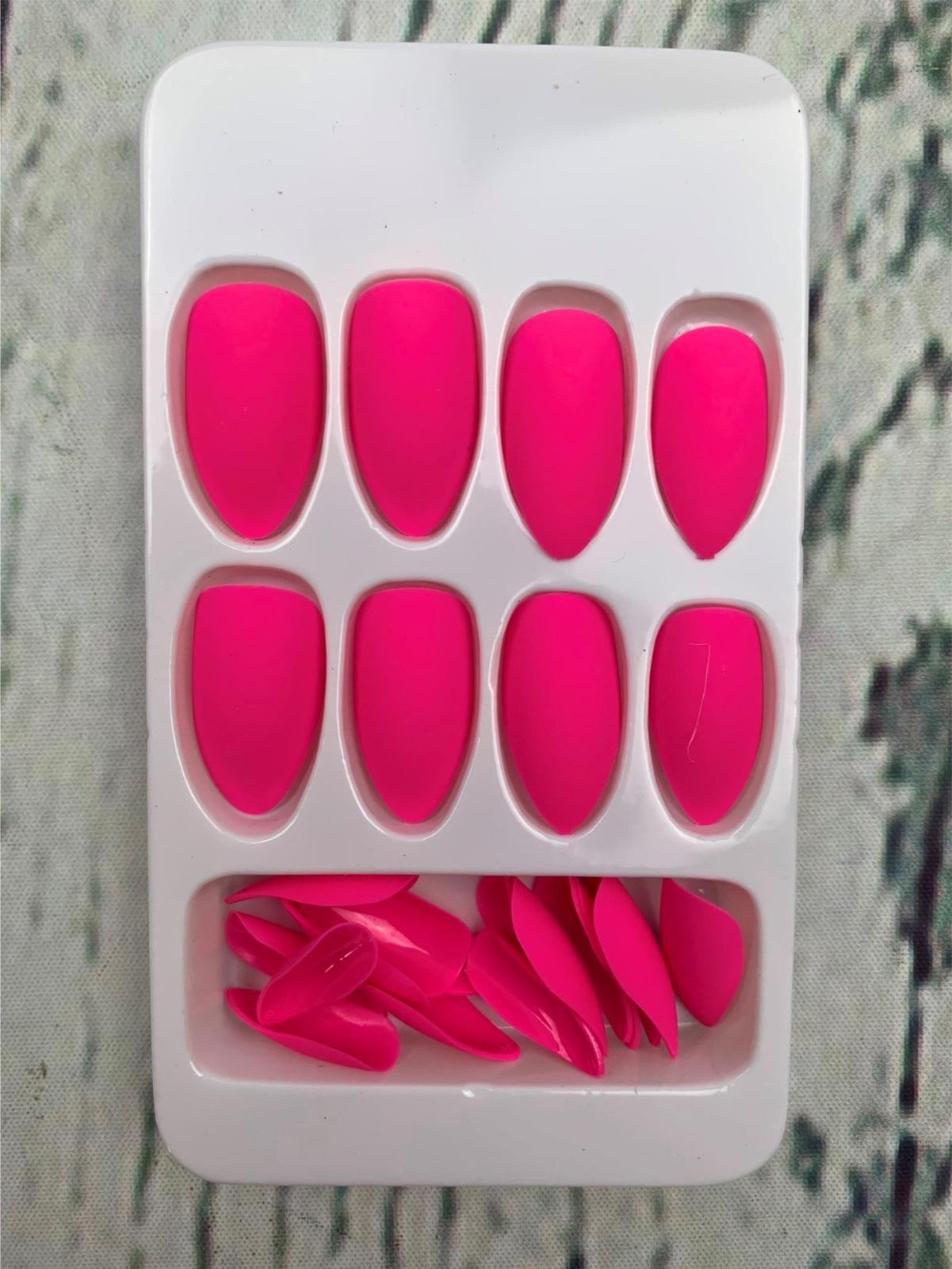 Hot Pink Press On Nails Short Oval Almond Fake Nails Glue on Nails Short