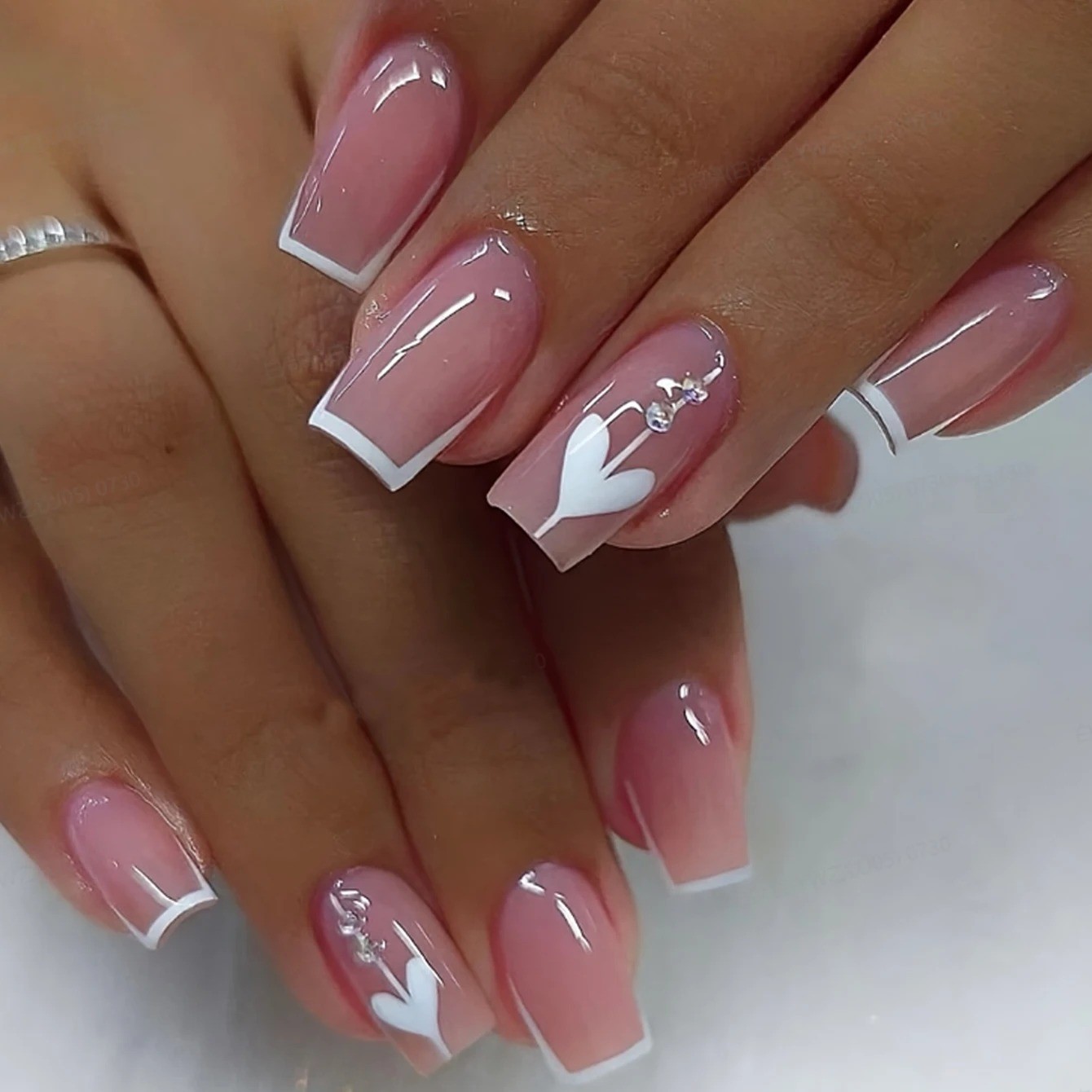 24 Pcs Oval Short Press On Nails Gradient Glossy Mixed Colors False Nail Set