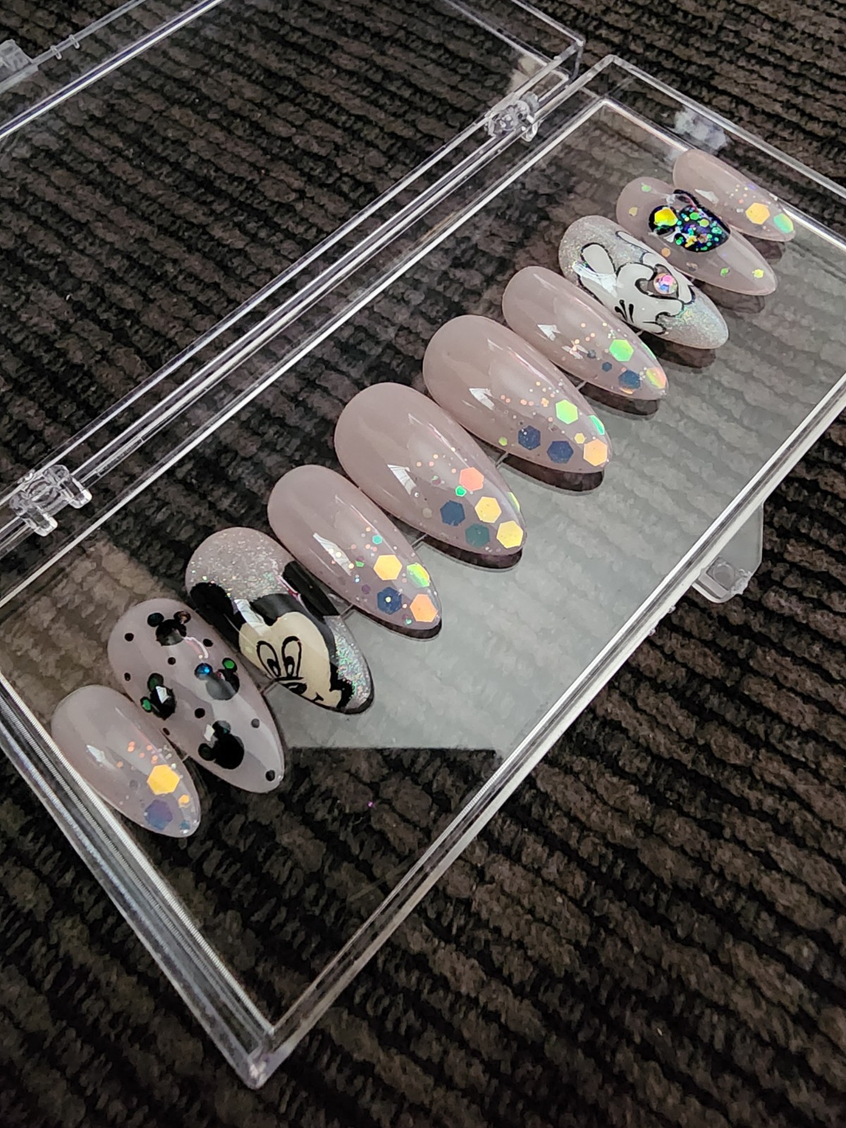 Handmade Presson Nails Natural Pink Glitter Medium Almond Disney Mickey Mouse