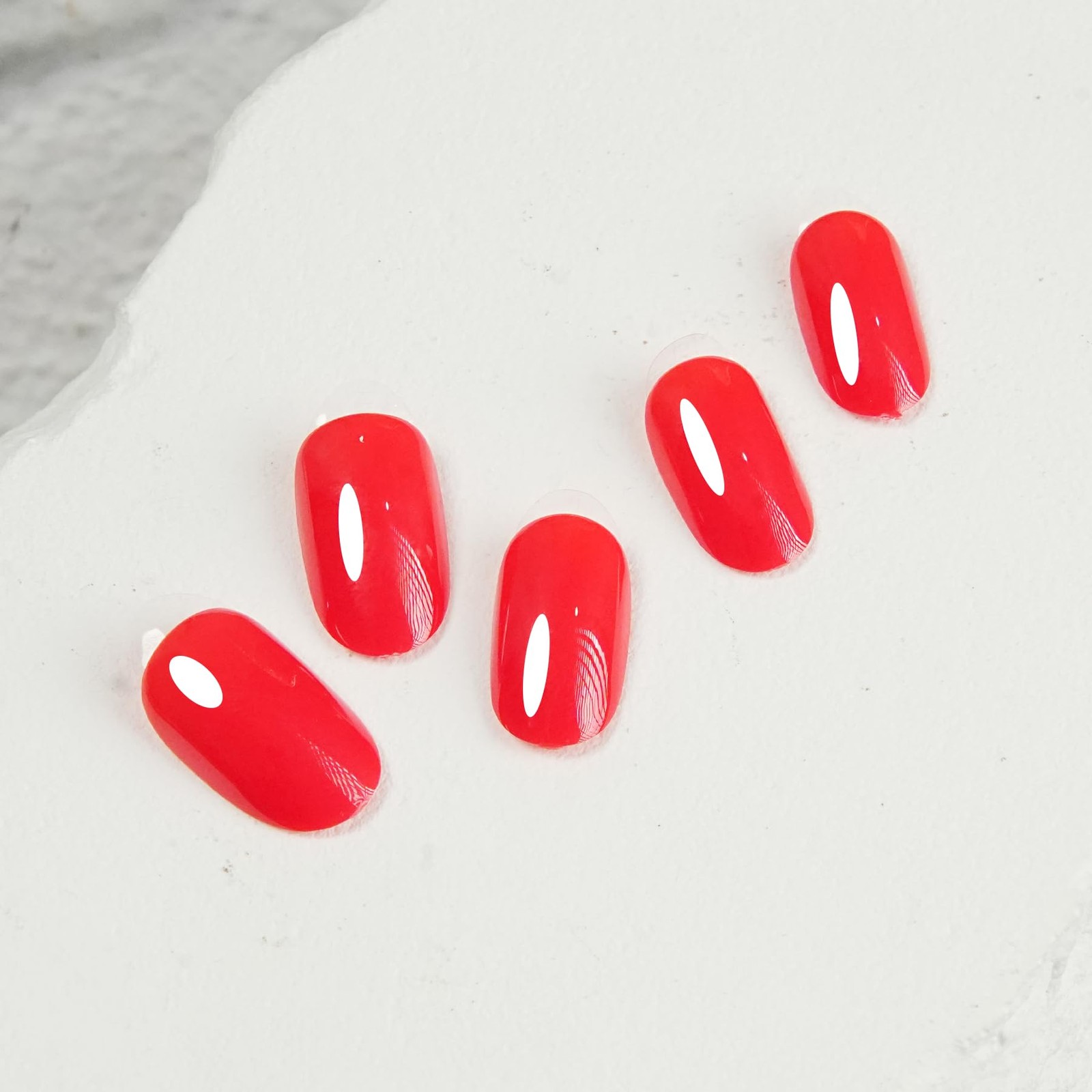 DARKMXTR Short Oval Red Glossy Fake Nails E163-Red