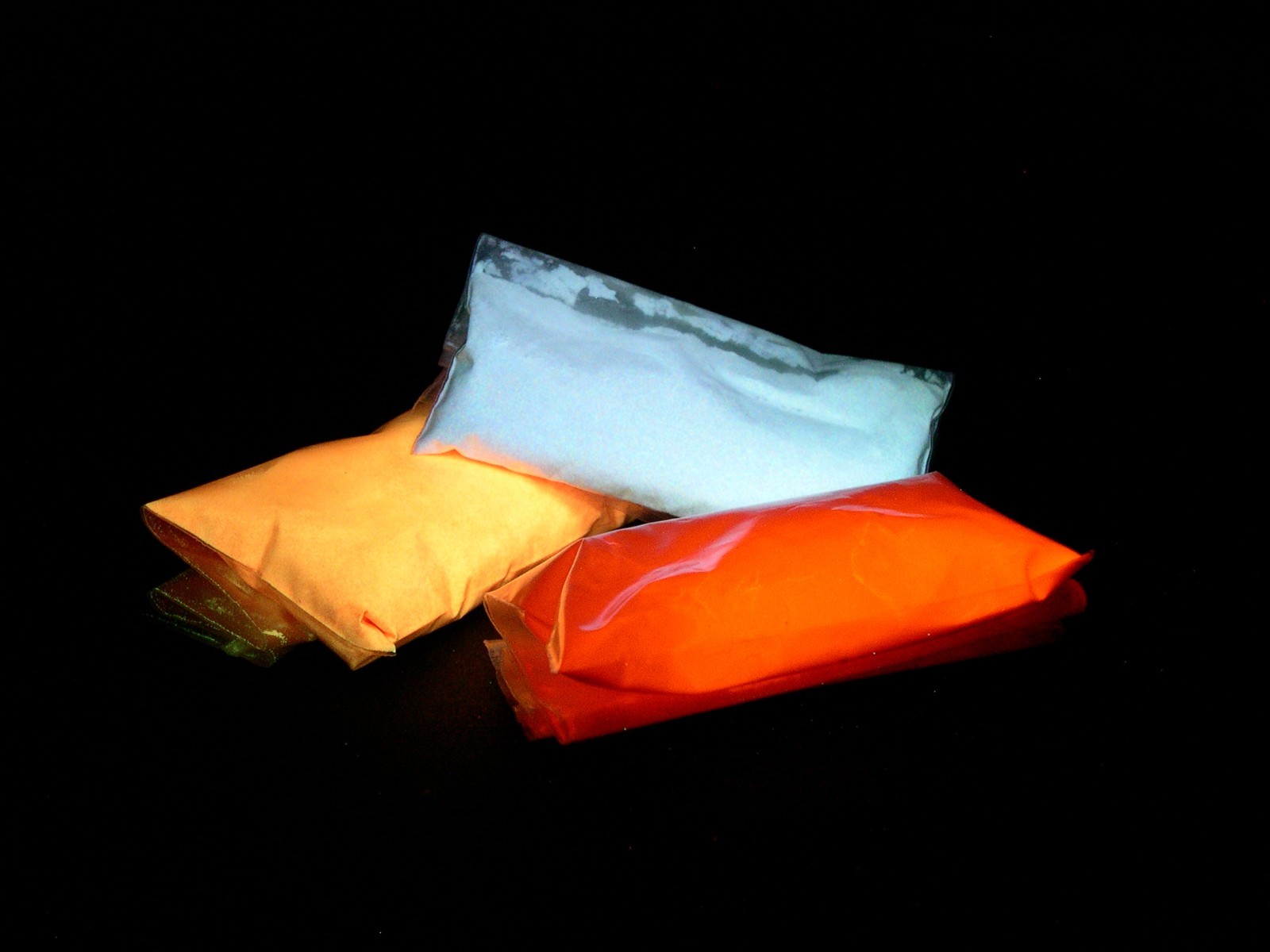 GLOW IN THE DARK Powder Pigment Resin Slime Artwork Nails Table Tops